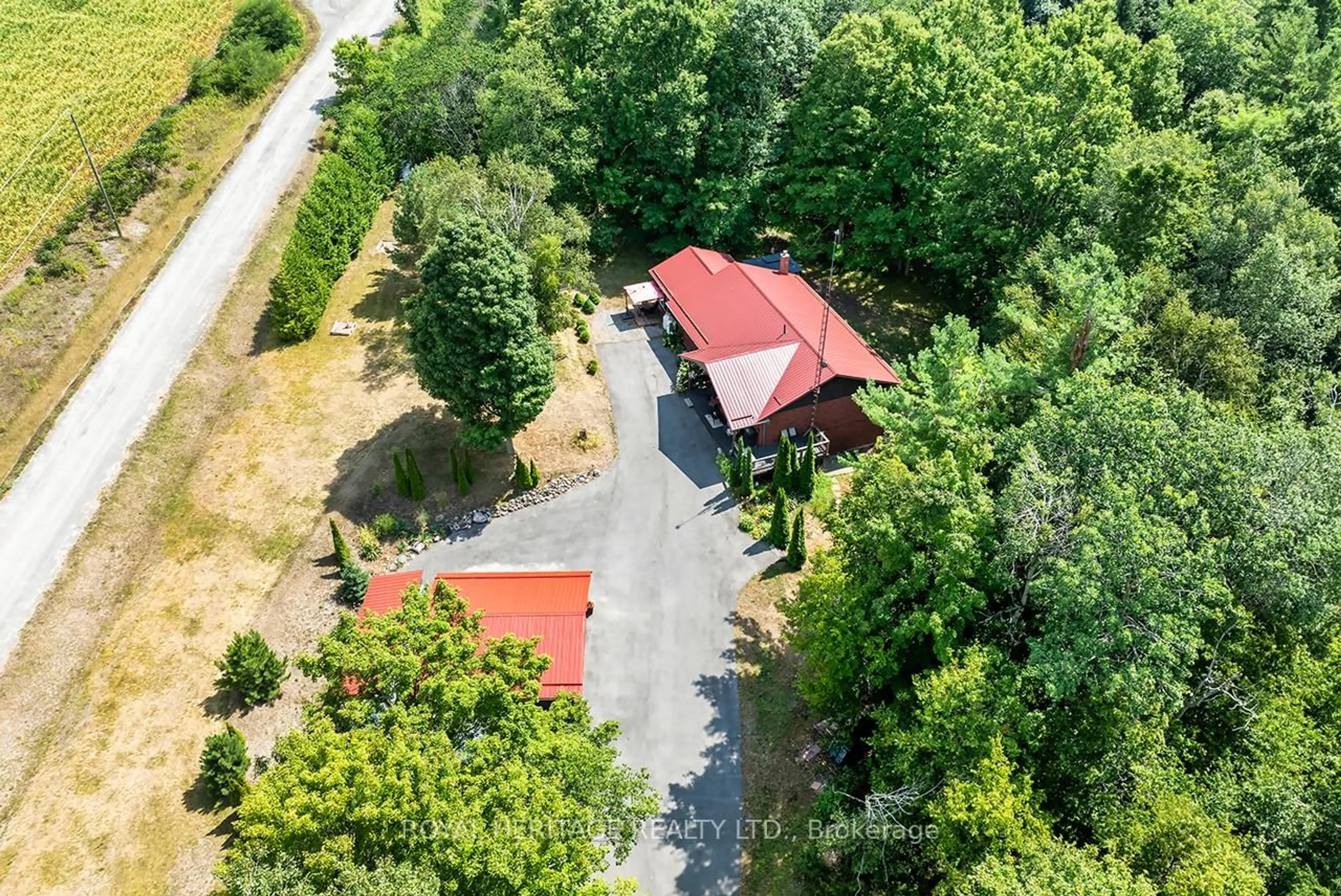 A pic from outside/outdoor area/front of a property/back of a property/a pic from drone, unknown for 601 Clouston Rd, Alnwick/Haldimand Ontario K0K 1C0