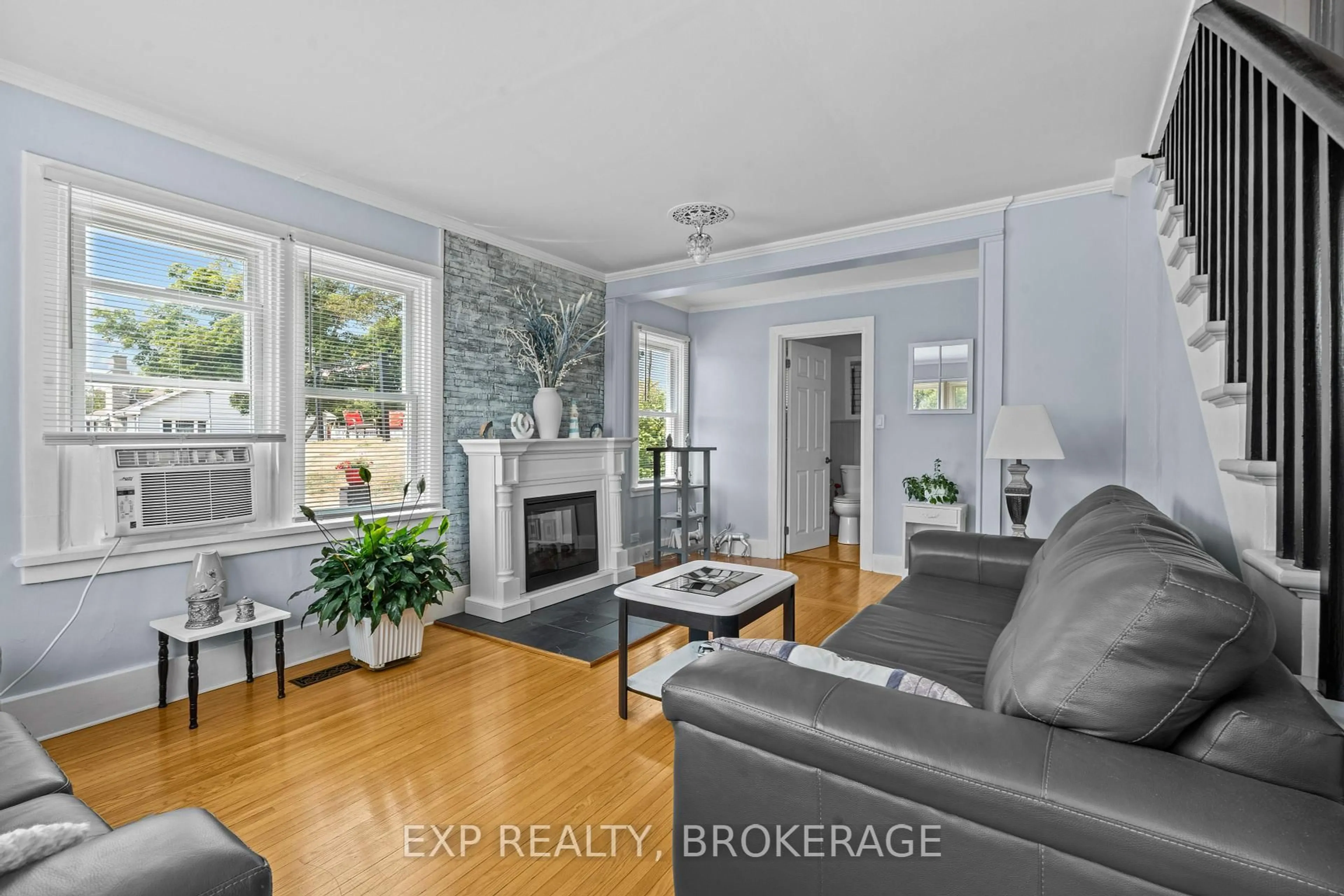 Living room with furniture, unknown for 4669 BATH Rd, Bath Ontario K0H 1G0