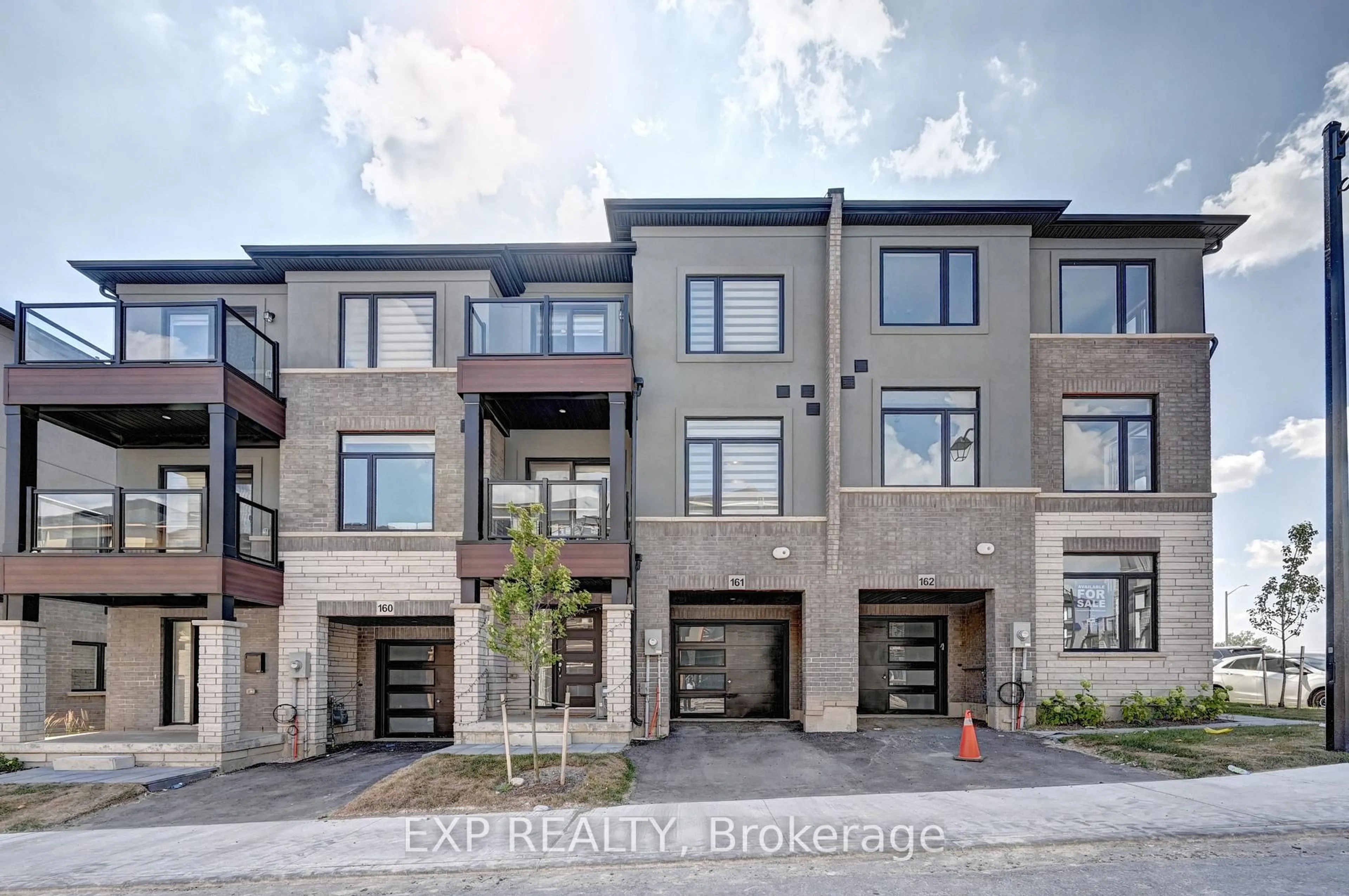 Unknown for 155 Equestrian Way #161, Cambridge Ontario N3E 0E8