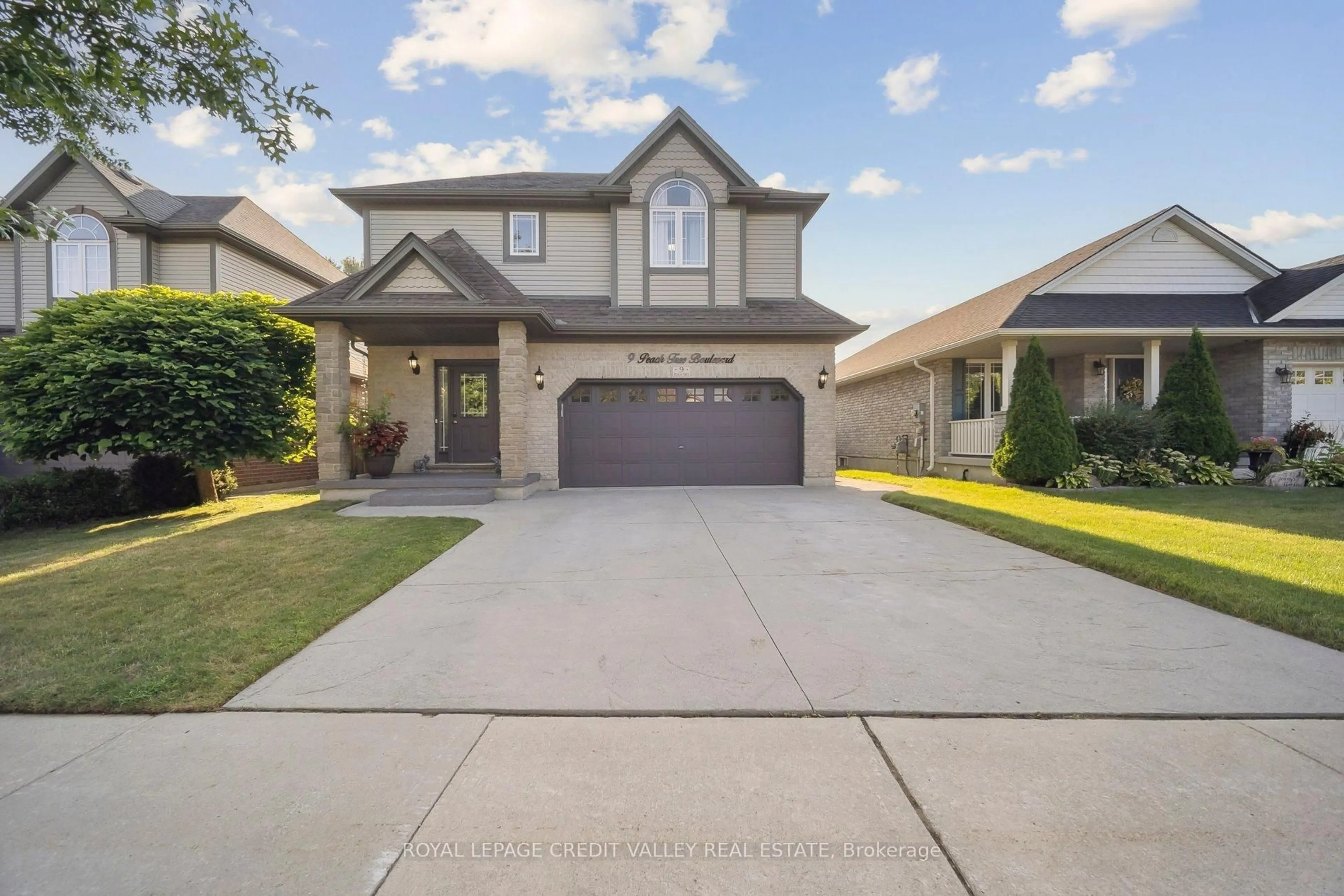 Unknown for 9 Peach Tree Blvd, St. Thomas Ontario N5R 0B3