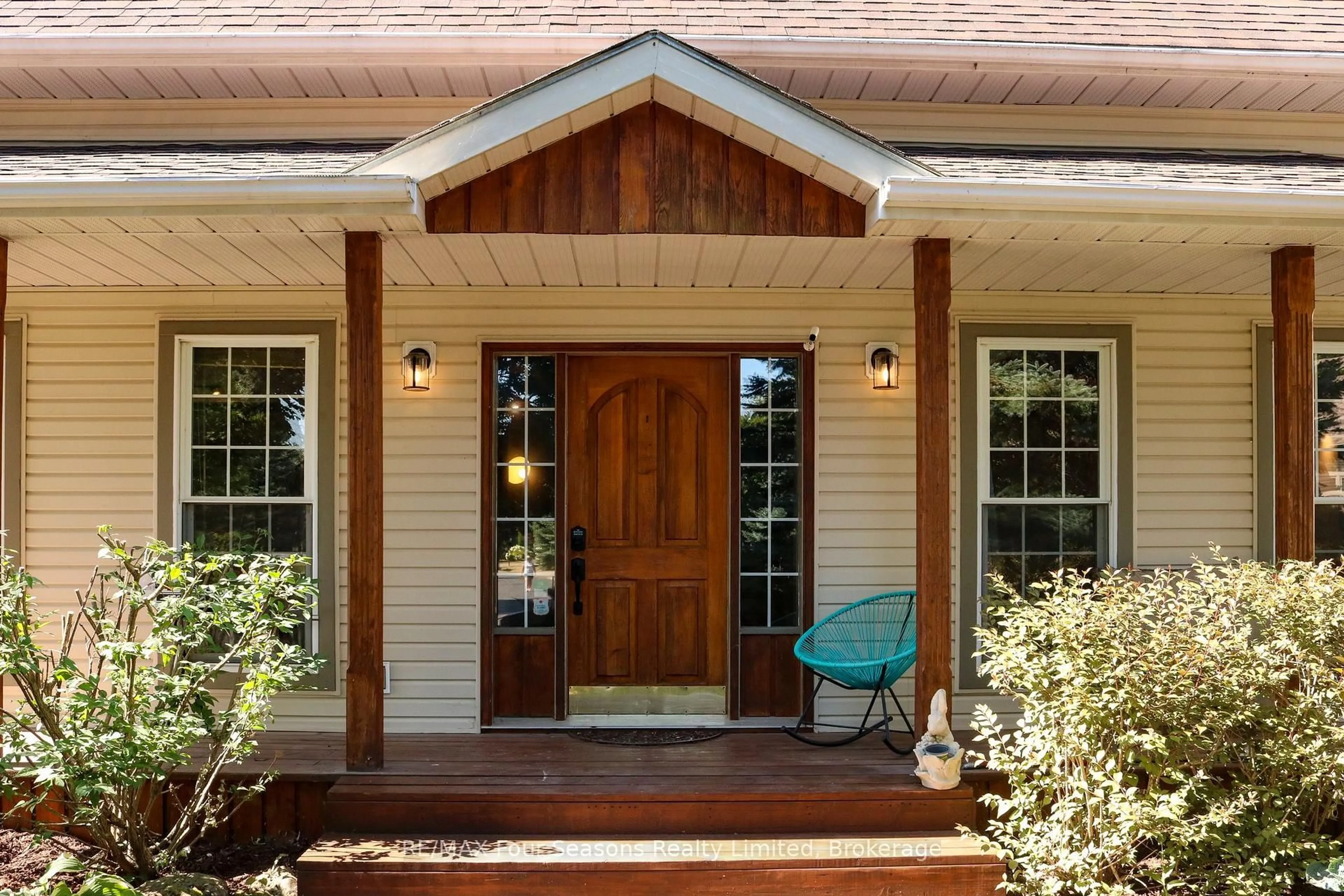 Unknown for 173 Brooker Blvd, Blue Mountains Ontario L9Y 0M2