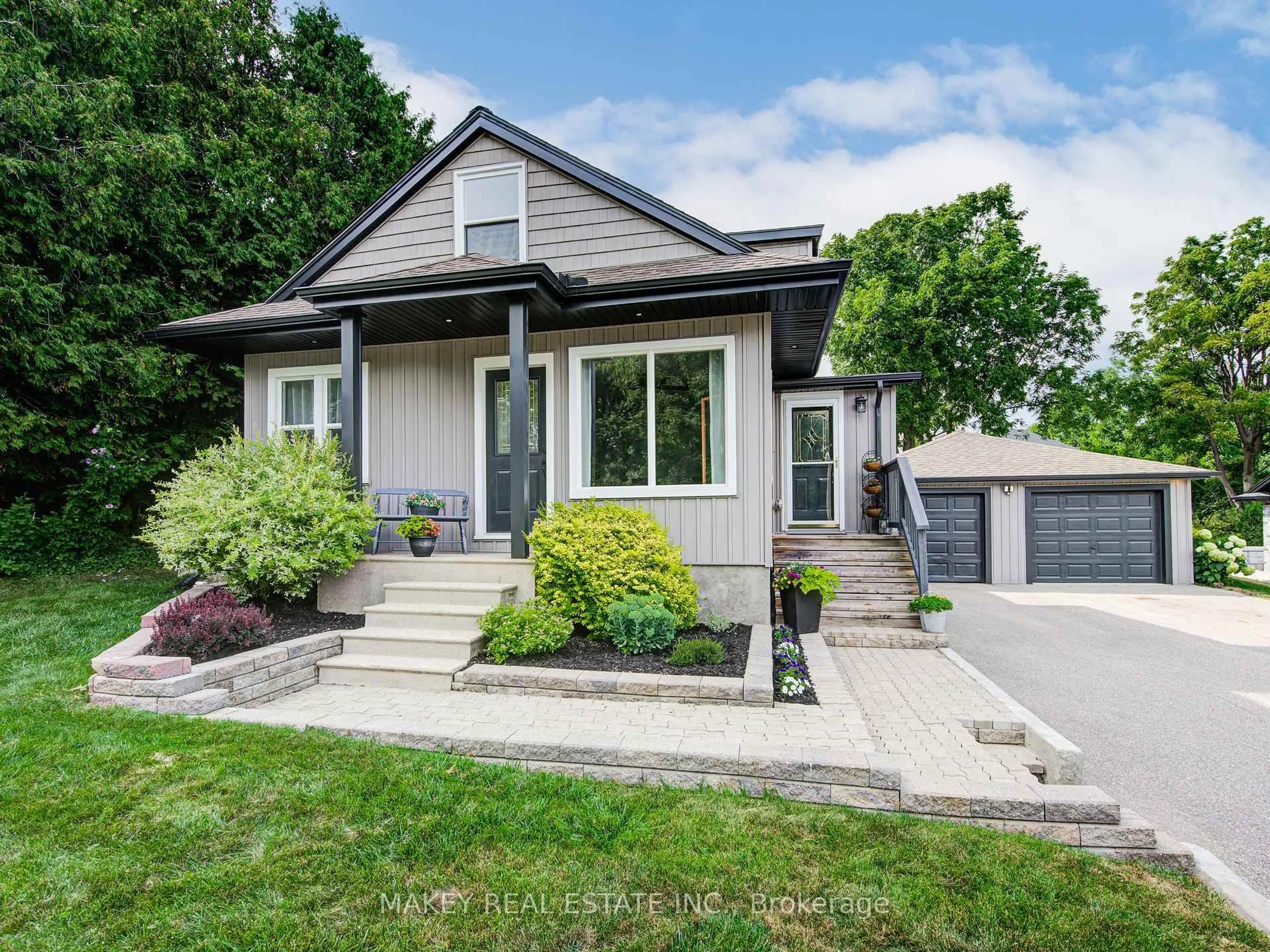 Unknown for 388 Mill St, Woodstock Ontario N1T 1Y5