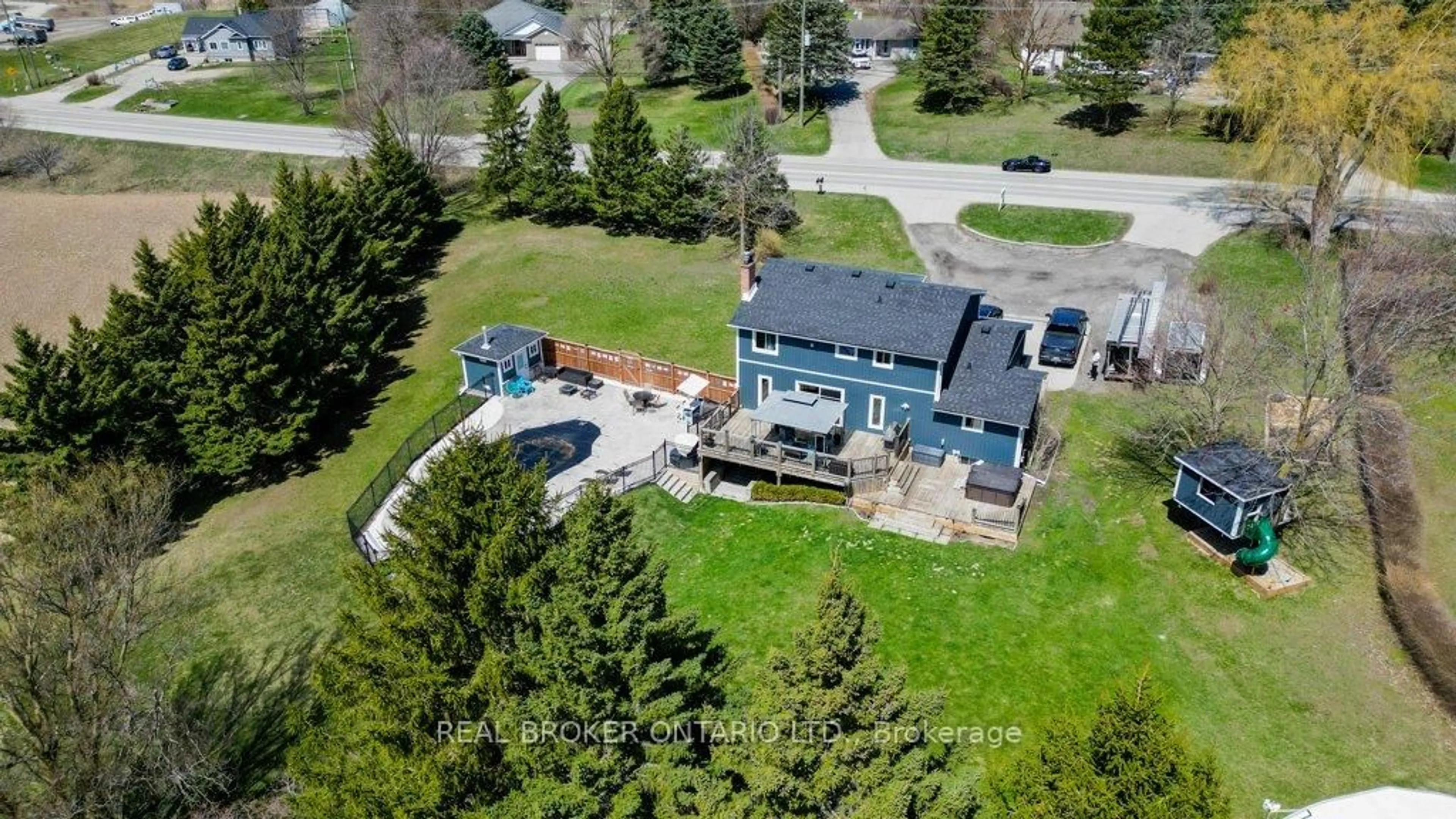 A pic from outside/outdoor area/front of a property/back of a property/a pic from drone, street for 2305 Snyders Rd, Wilmot Ontario N0B 2H0