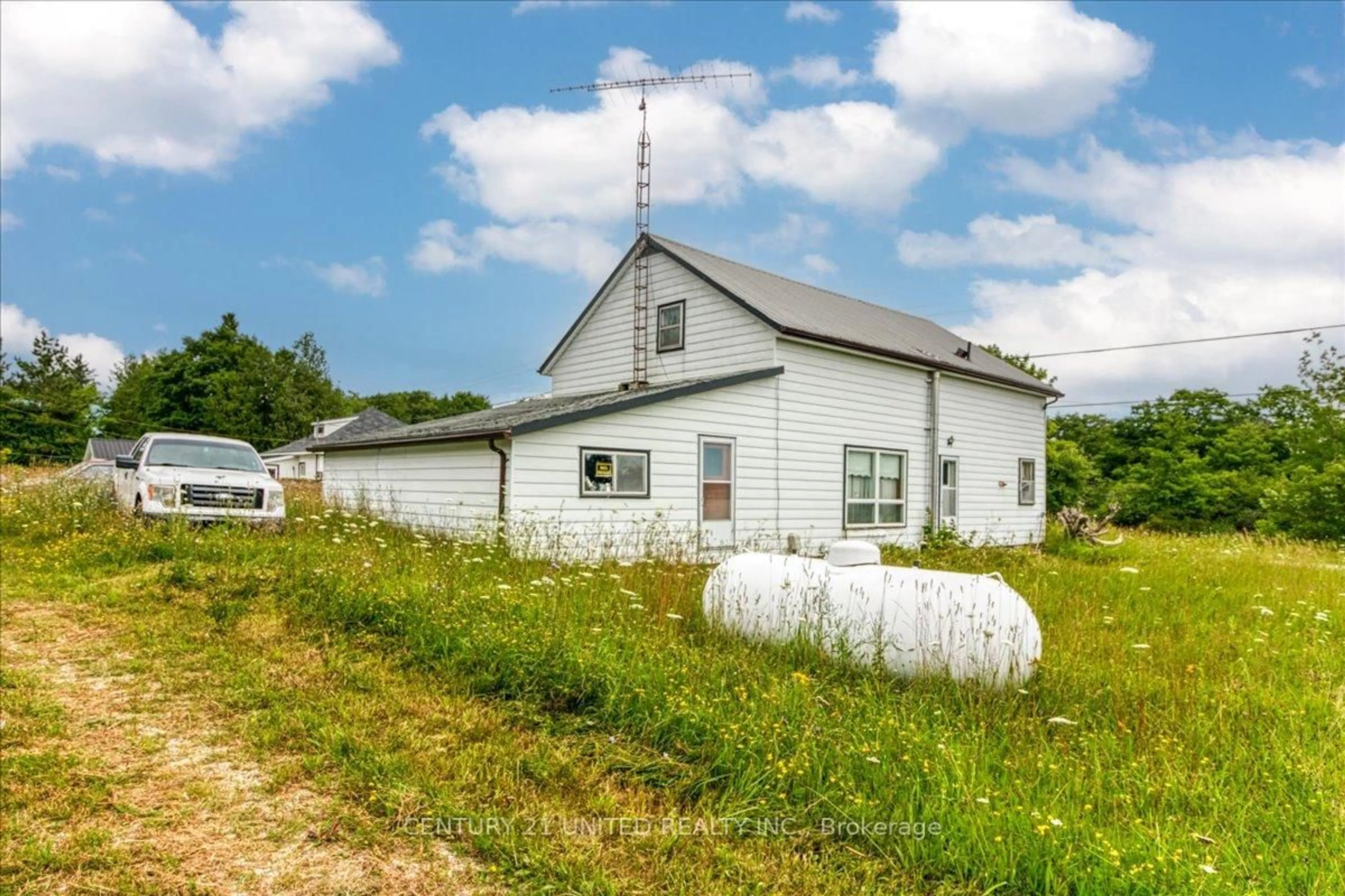 Shed for 9350 Highway 542, Central Manitoulin Ontario P0P 2B0