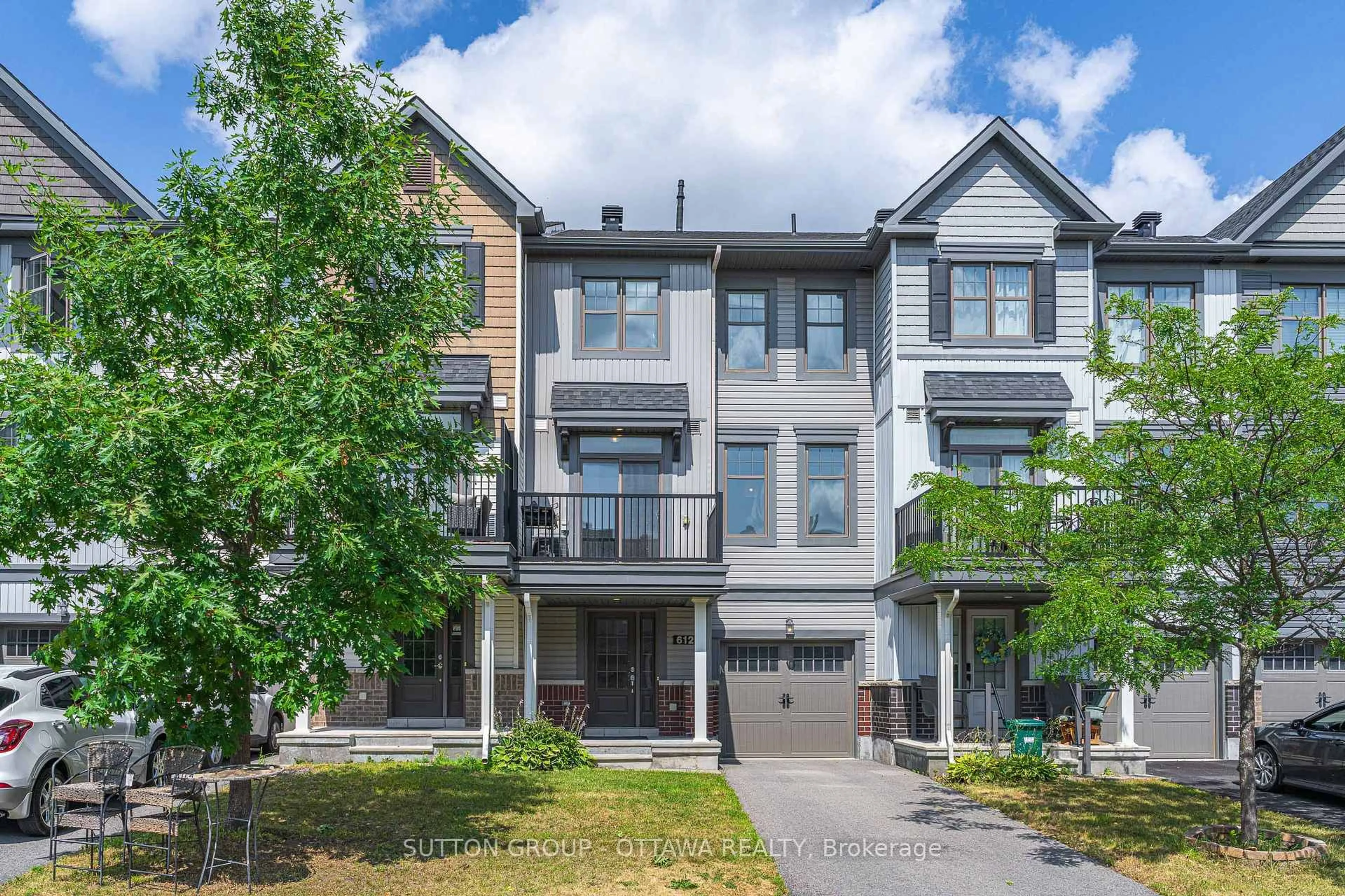 Unknown for 612 Lauraleaf Cres, Ottawa Ontario K2J 6G9