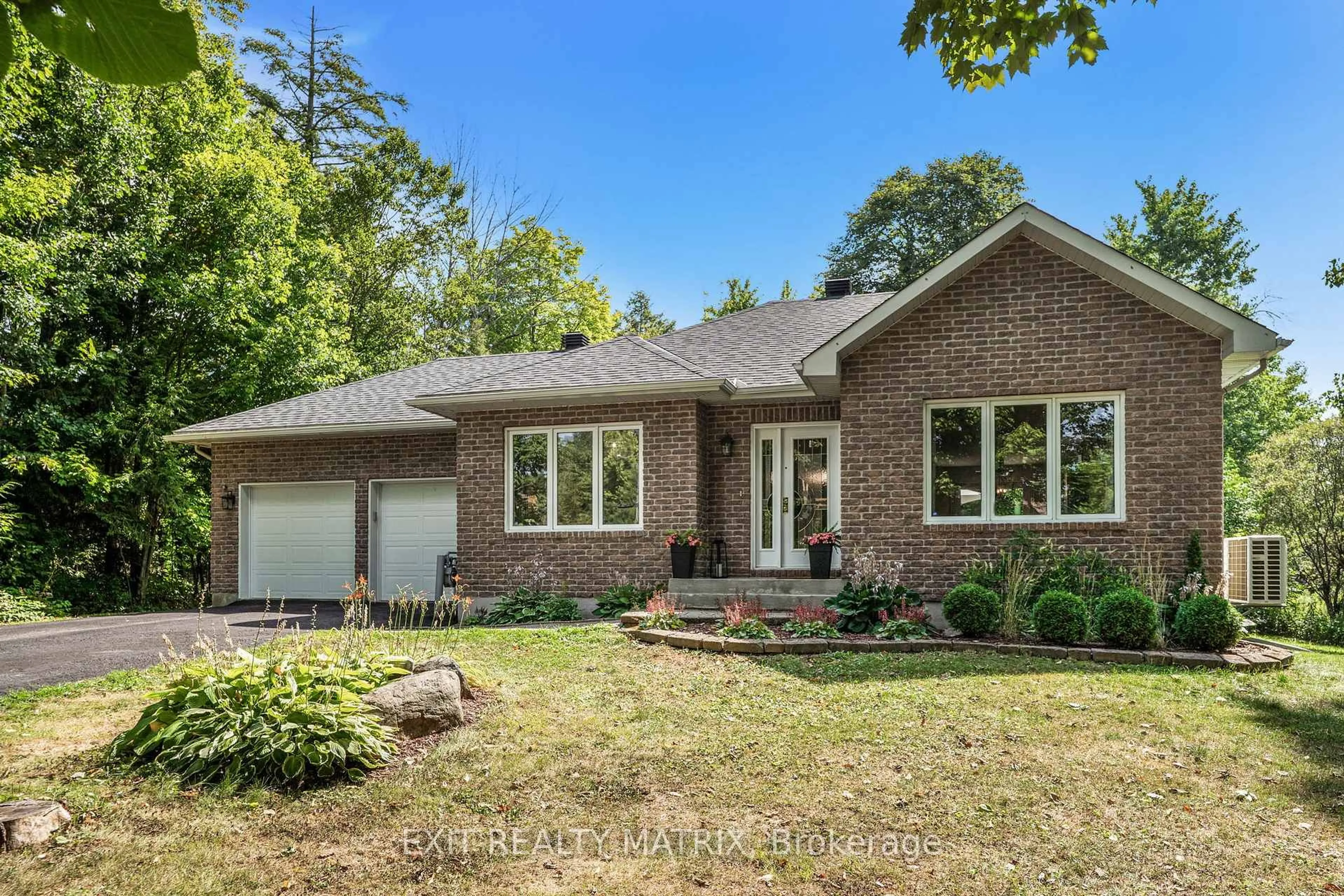 Home with brick exterior material, street for 620 Du Parc Rd, Champlain Ontario K0B 1K0