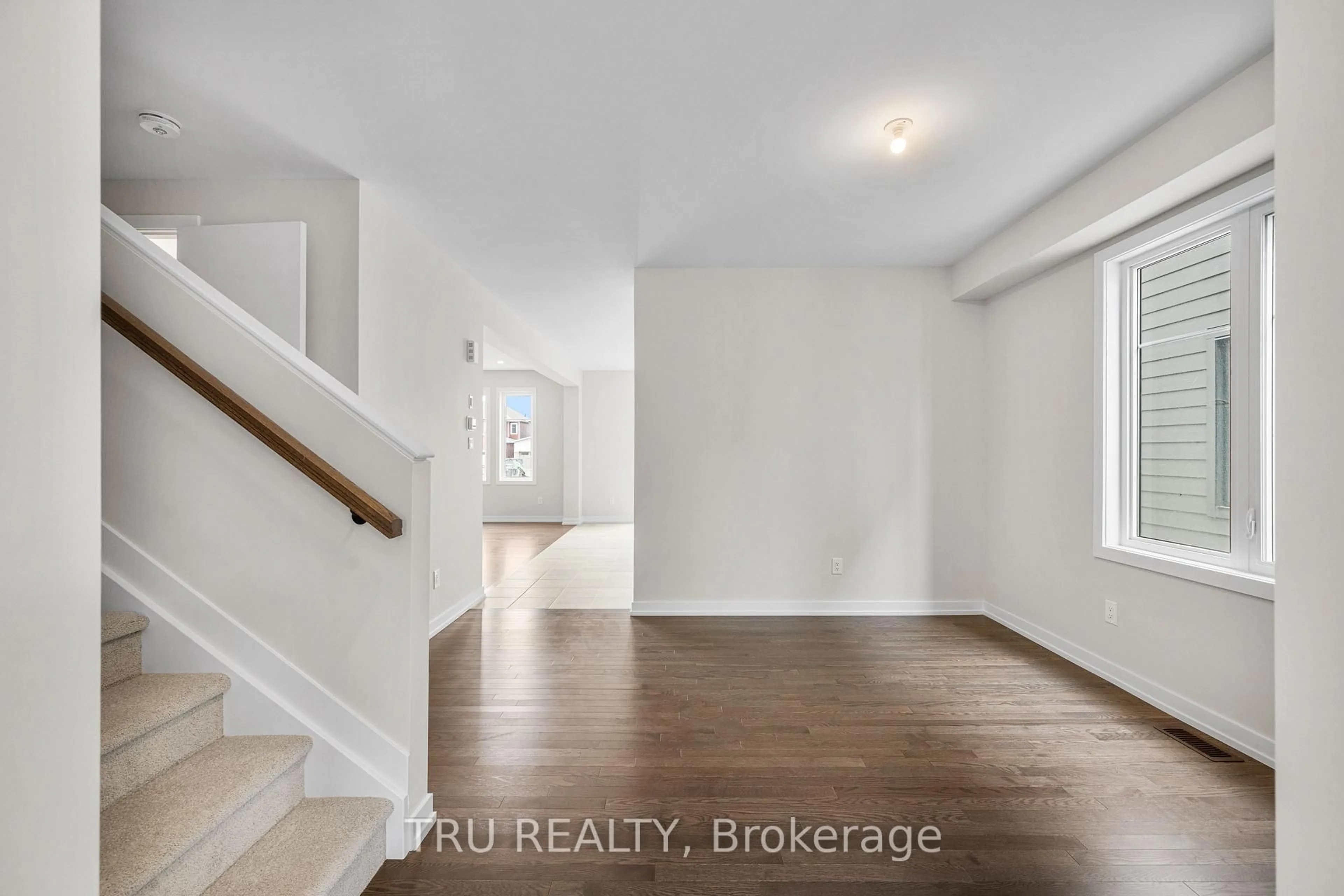 A pic of a room for 947 Seagrave Lane, Richmond Ontario K0A 2Z0