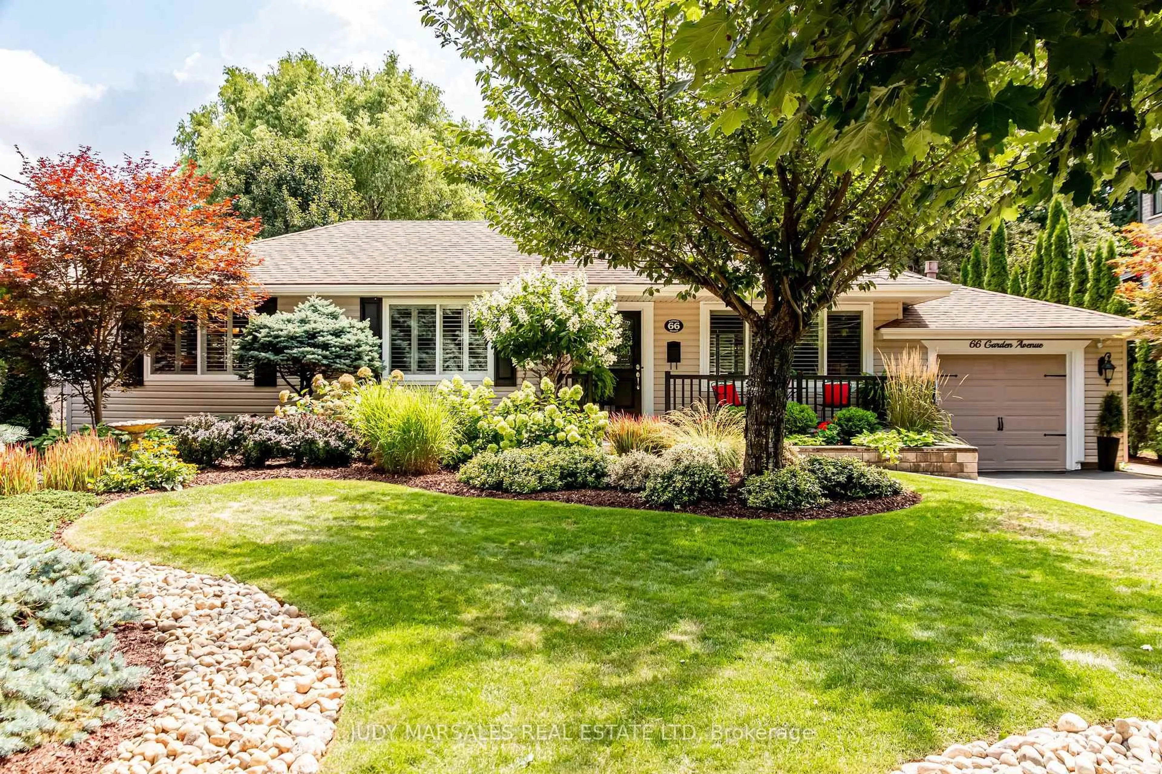 Home with brick exterior material, street for 66 Garden Ave, Hamilton Ontario L9G 2J5