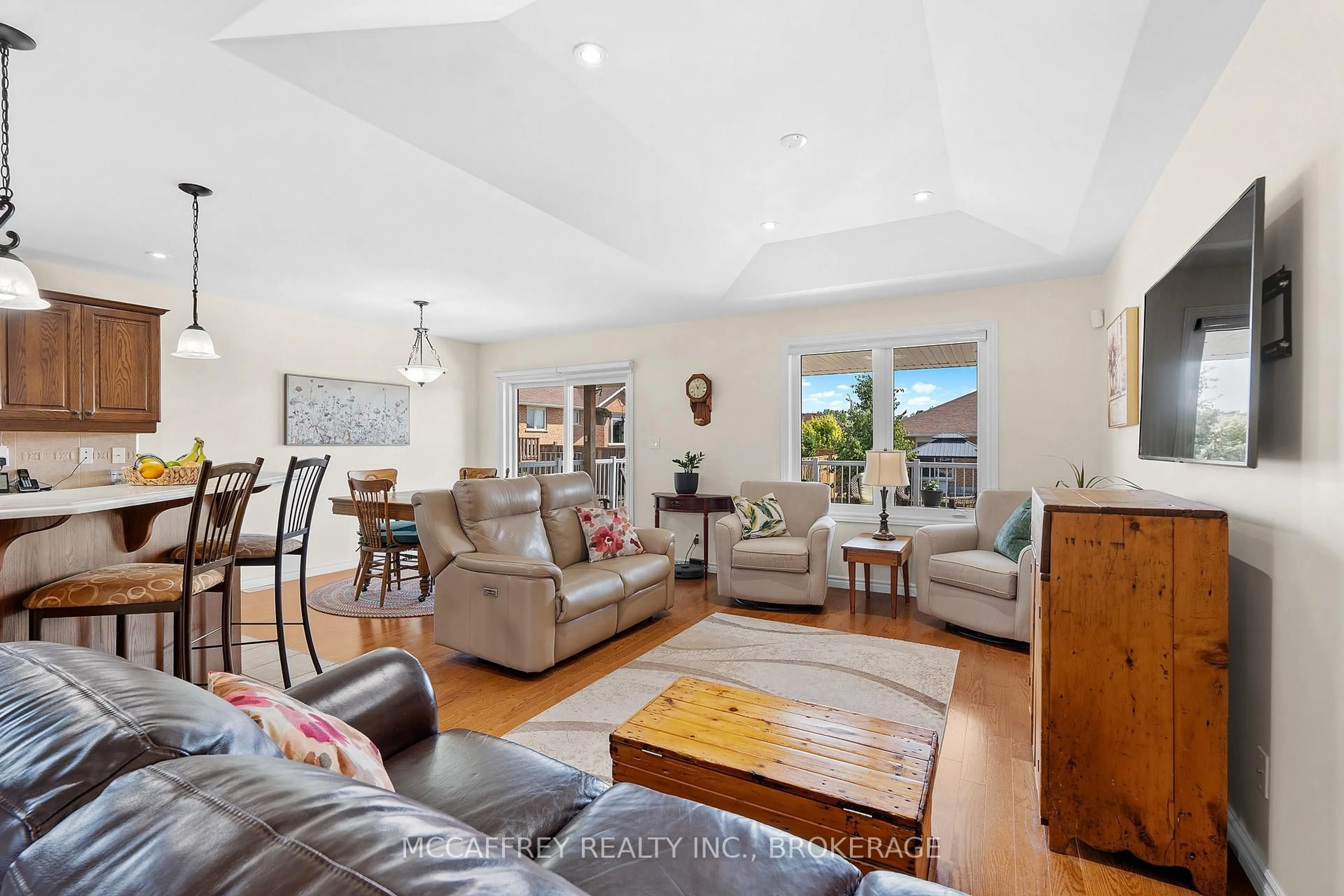 Living room with furniture, unknown for 27 Ashwood Cres, Greater Napanee Ontario K7R 3L1