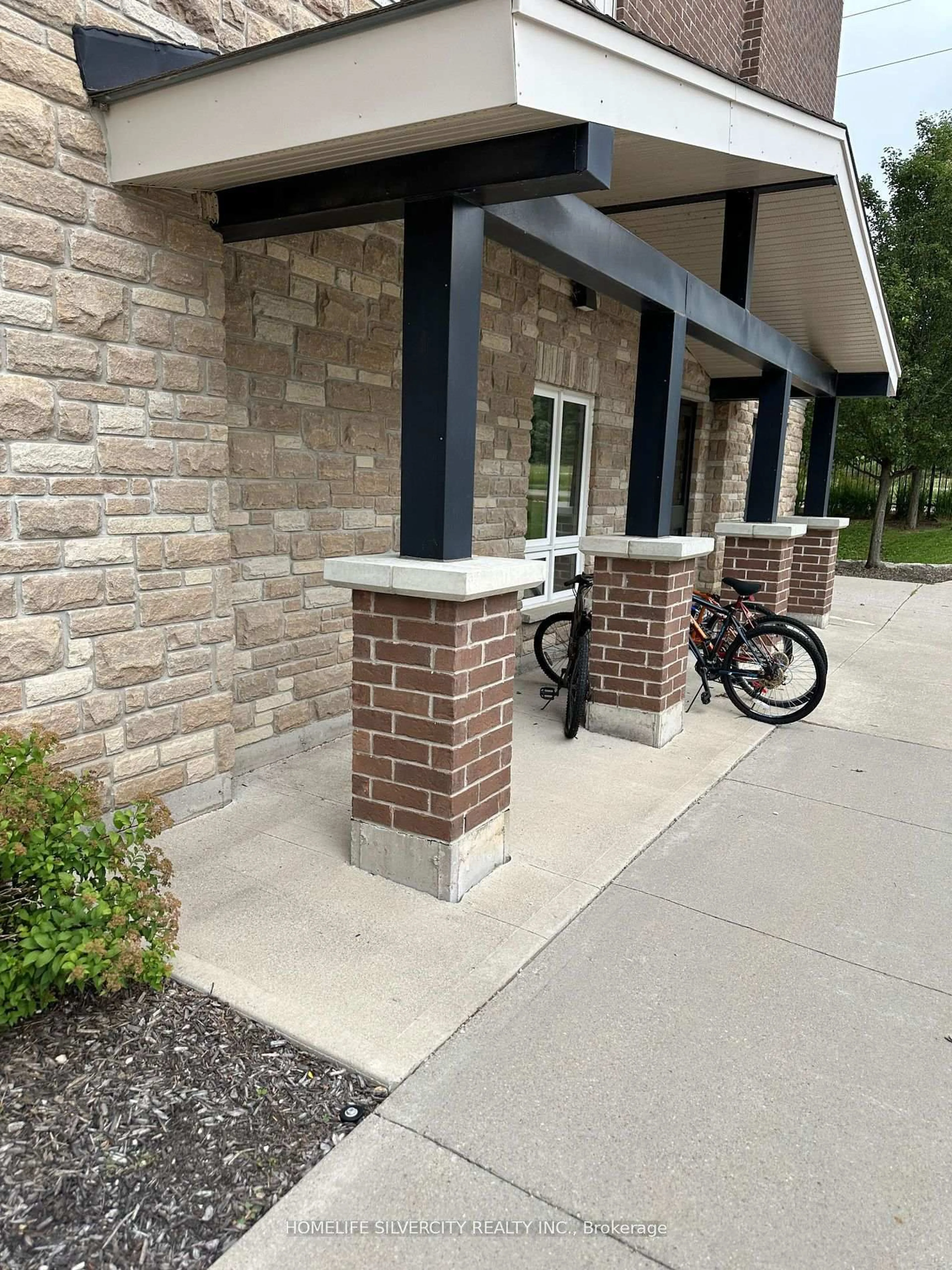 Unknown for 45 Kingsbury Sq #209, Guelph Ontario N1L 0L2