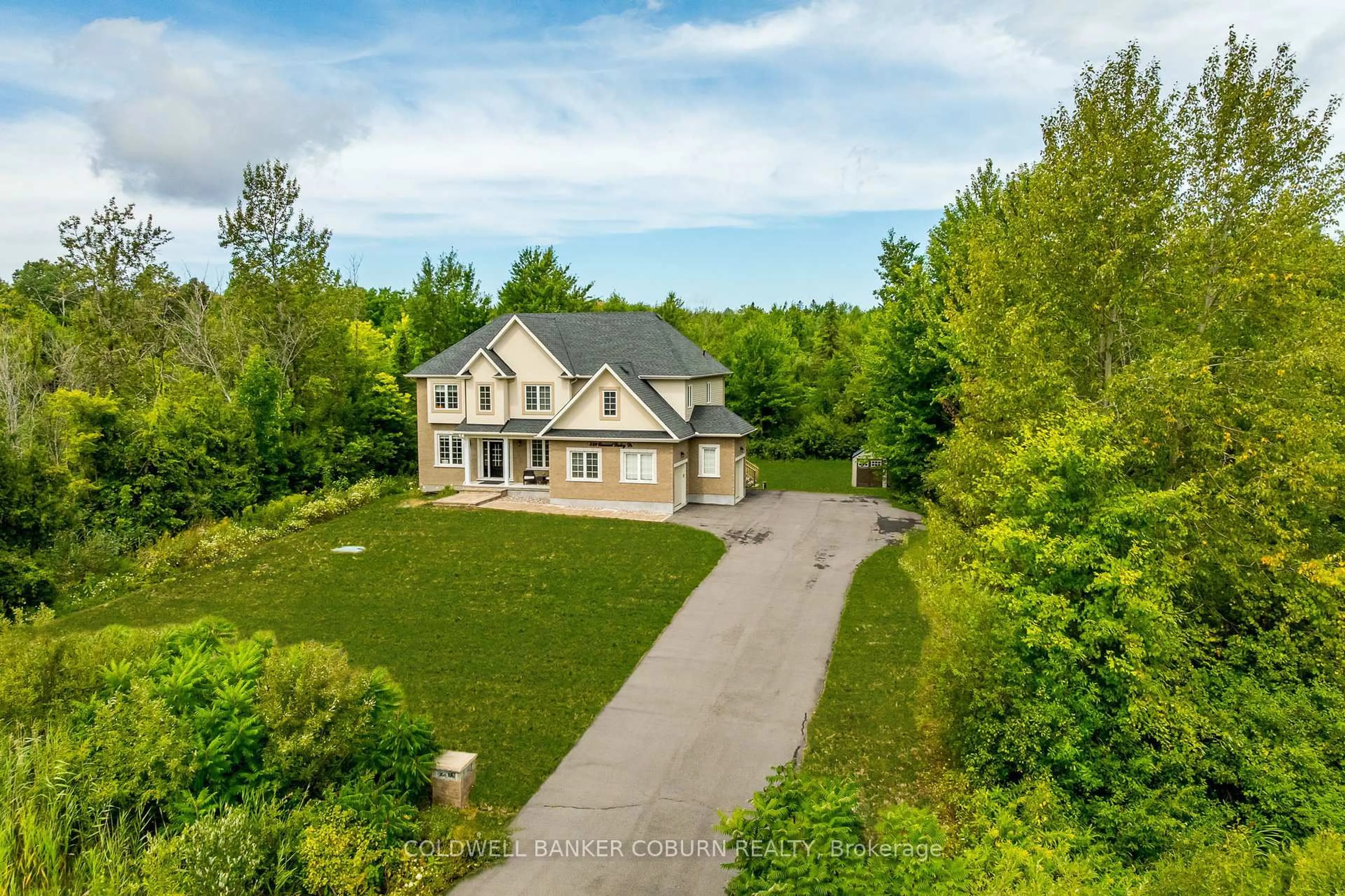 A pic from outside/outdoor area/front of a property/back of a property/a pic from drone, unknown for 549 Osmond Daley Dr, Carp Ontario K0A 1L0