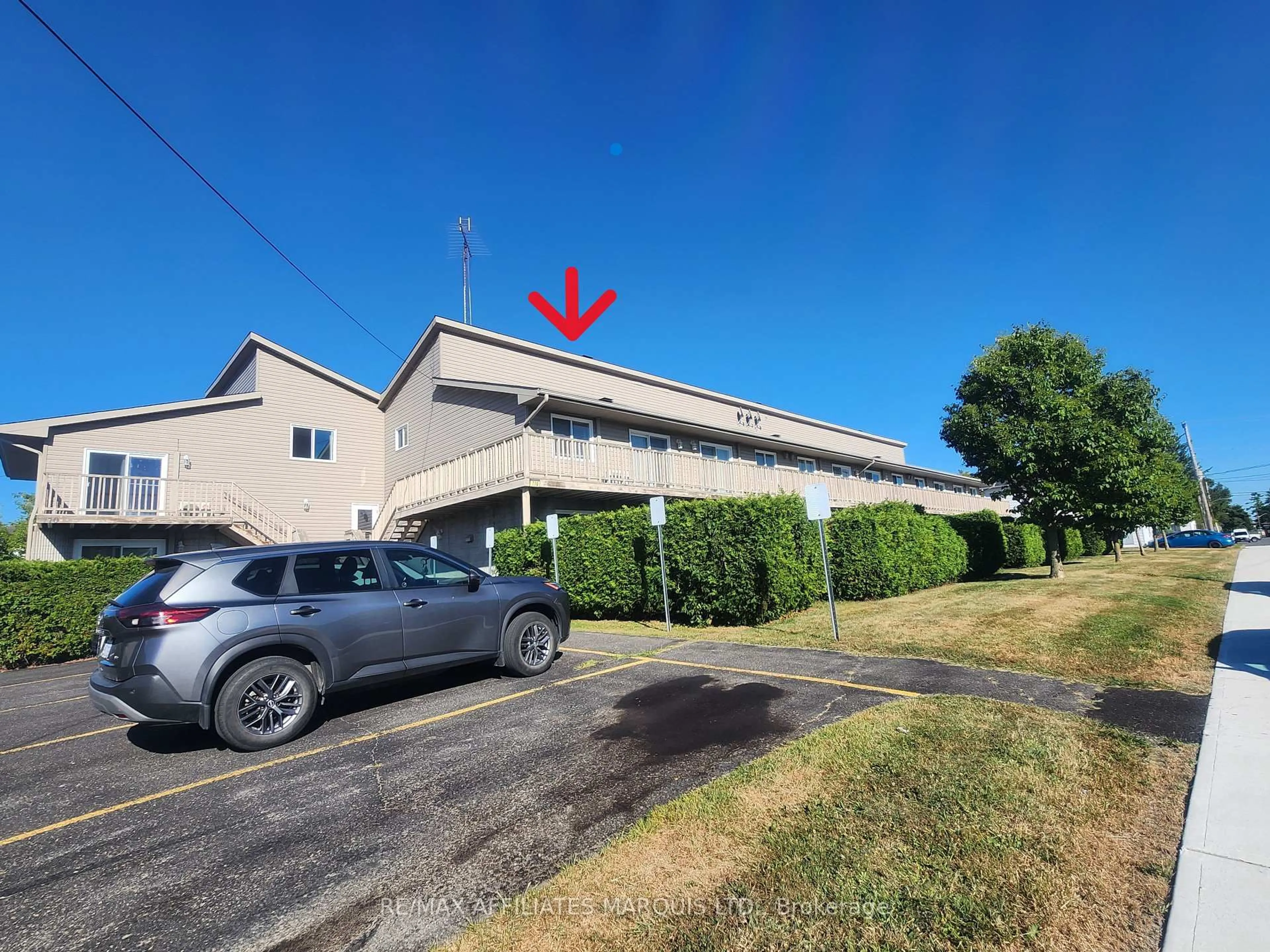 A pic from outside/outdoor area/front of a property/back of a property/a pic from drone, building for 770 St Jean St #13, Casselman Ontario K0A 1M0