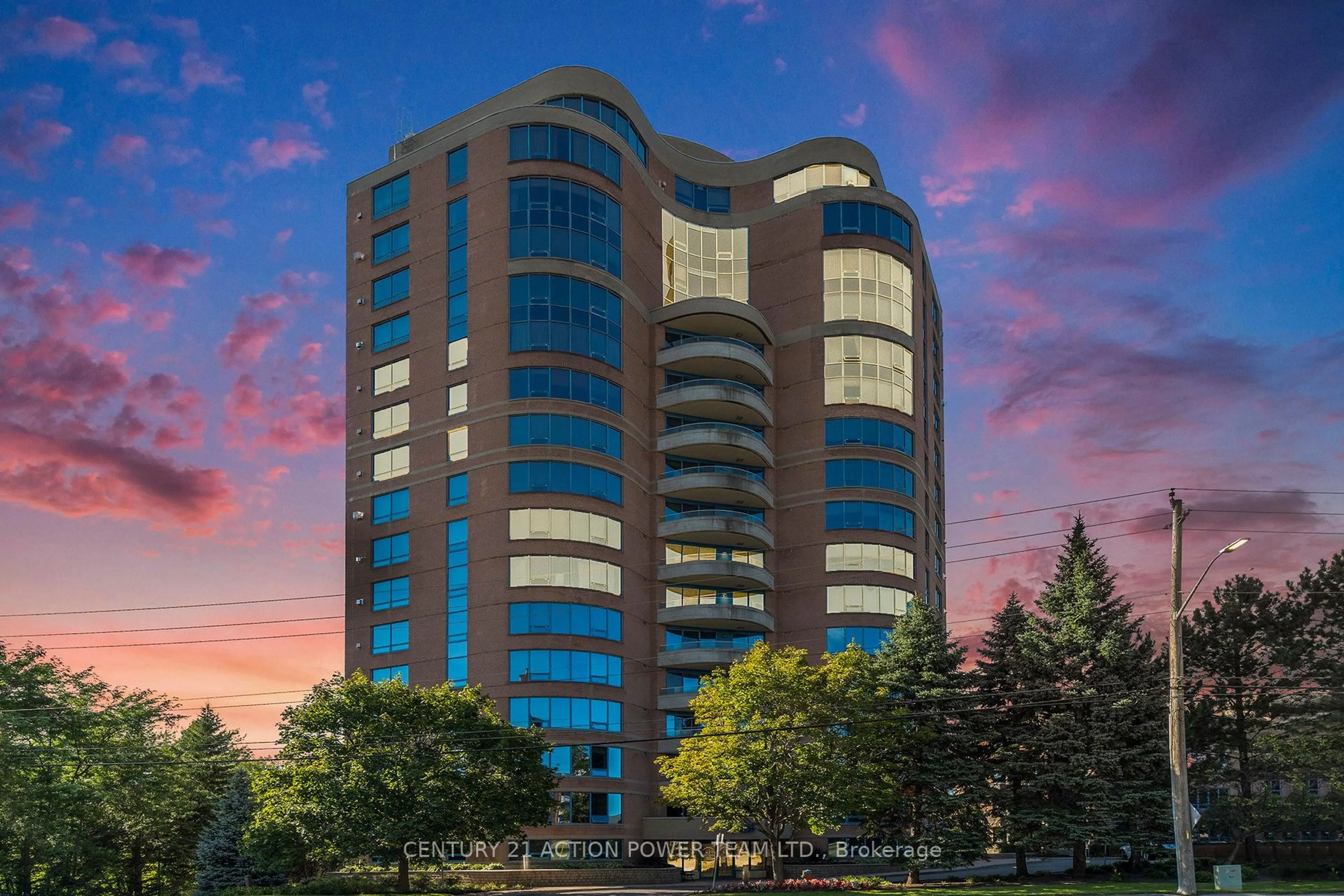Indoor foyer for 3105 Carling Ave #601, Ottawa Ontario K2H 5A6