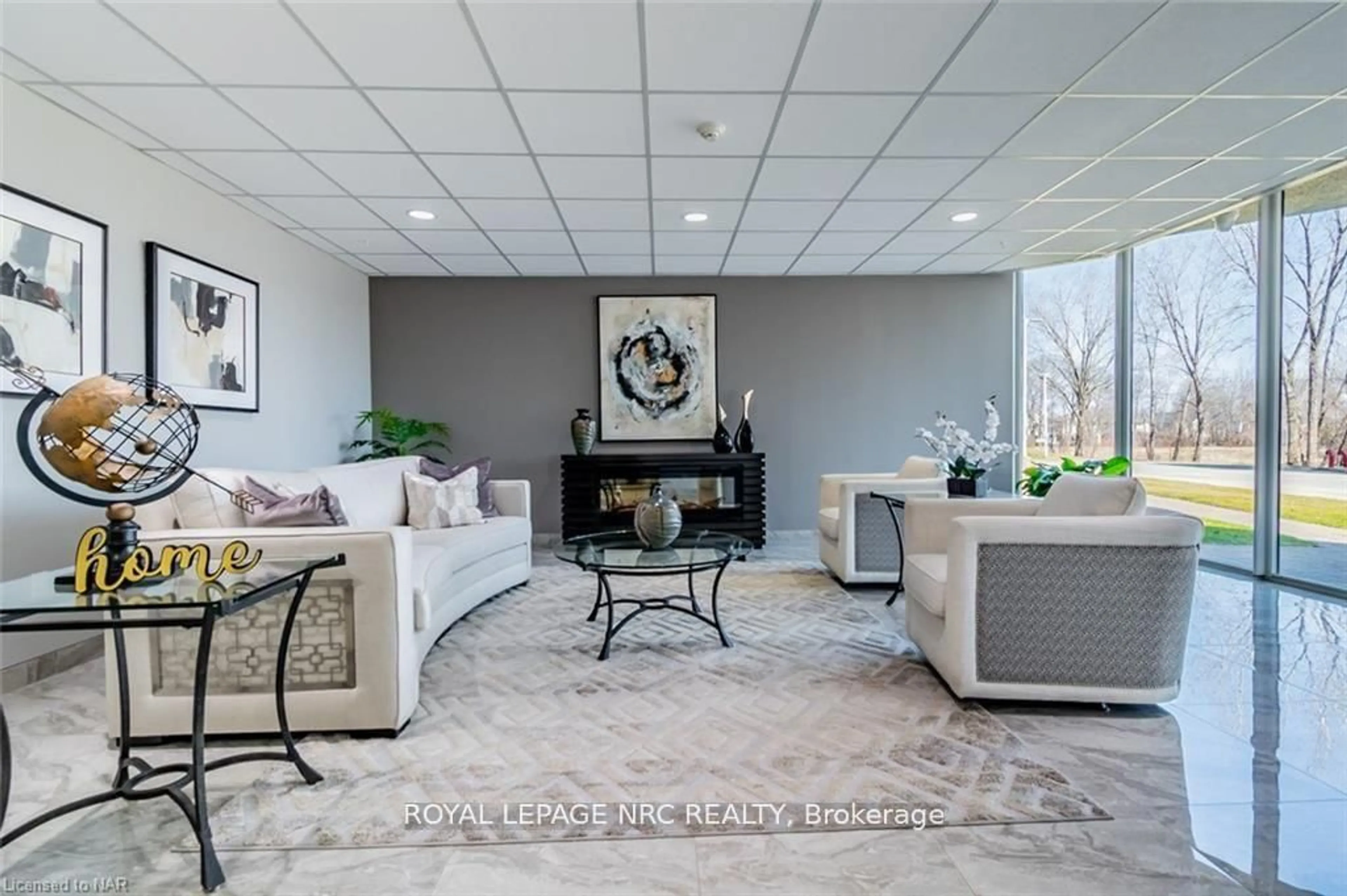 Living room with furniture, unknown for 81 Scott Dr #201, St. Catharines Ontario L2N 7L5