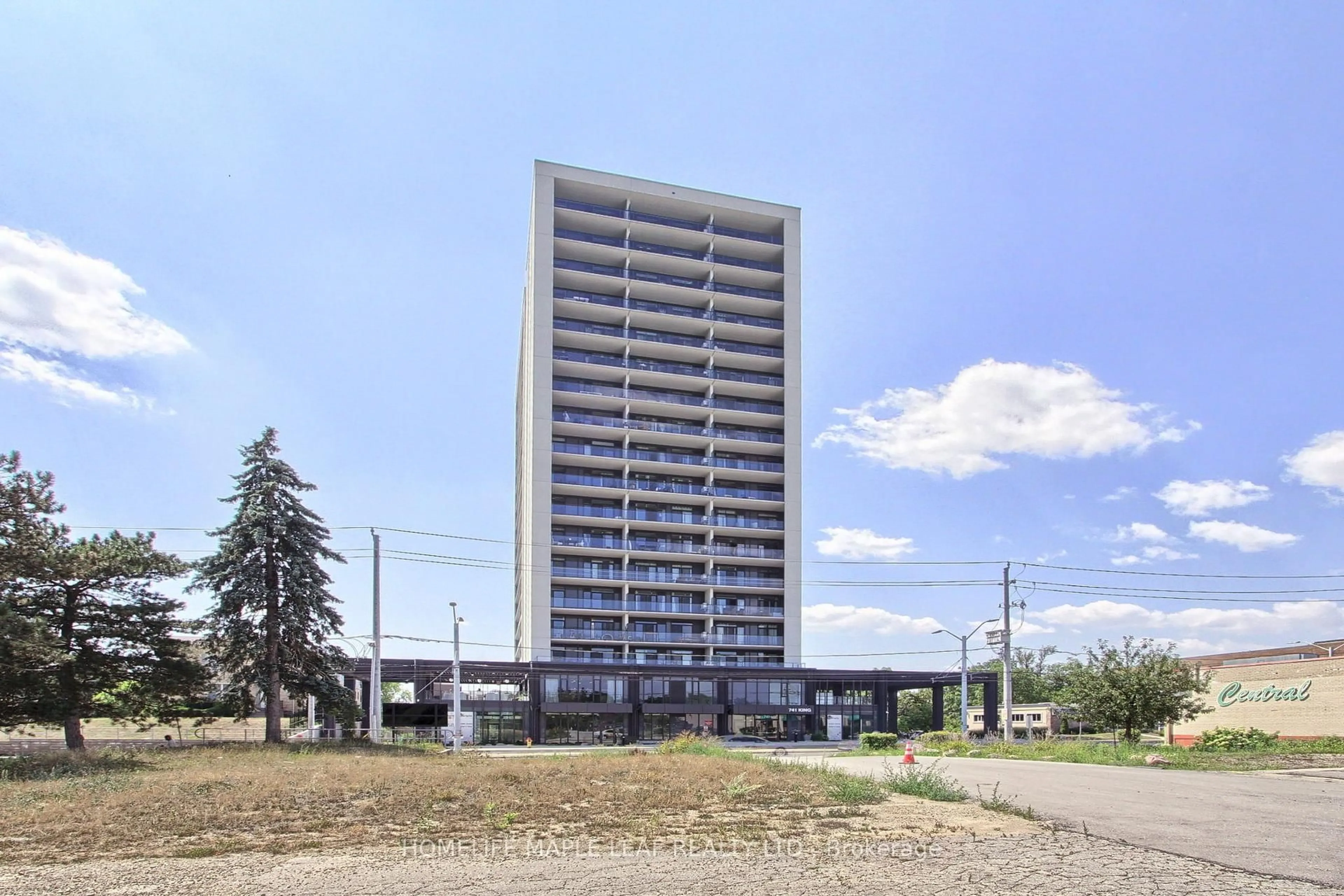 Unknown for 741 King St #103, Kitchener Ontario N2G 0E9