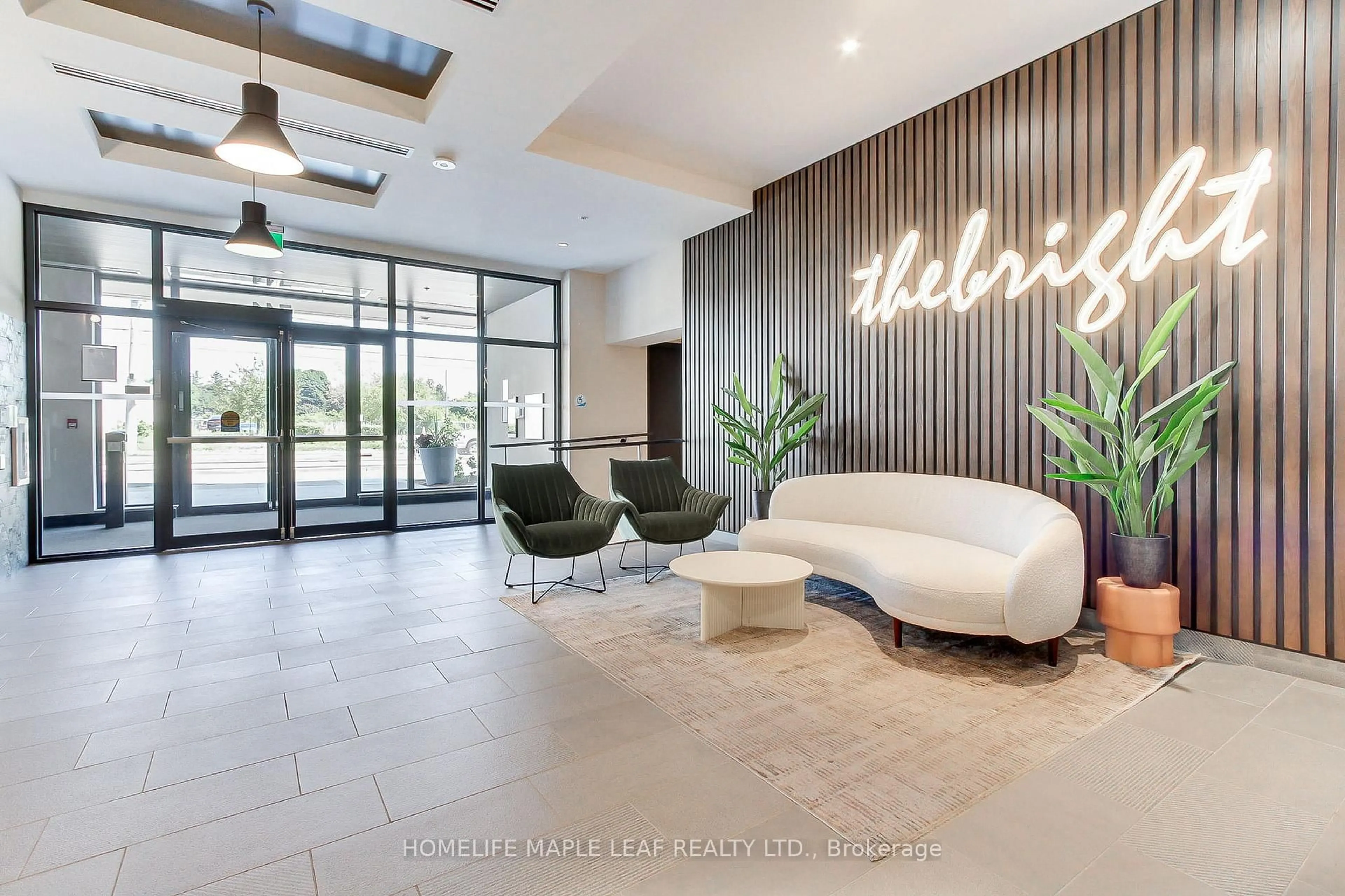 Lobby for 741 King St #103, Kitchener Ontario N2G 0E9