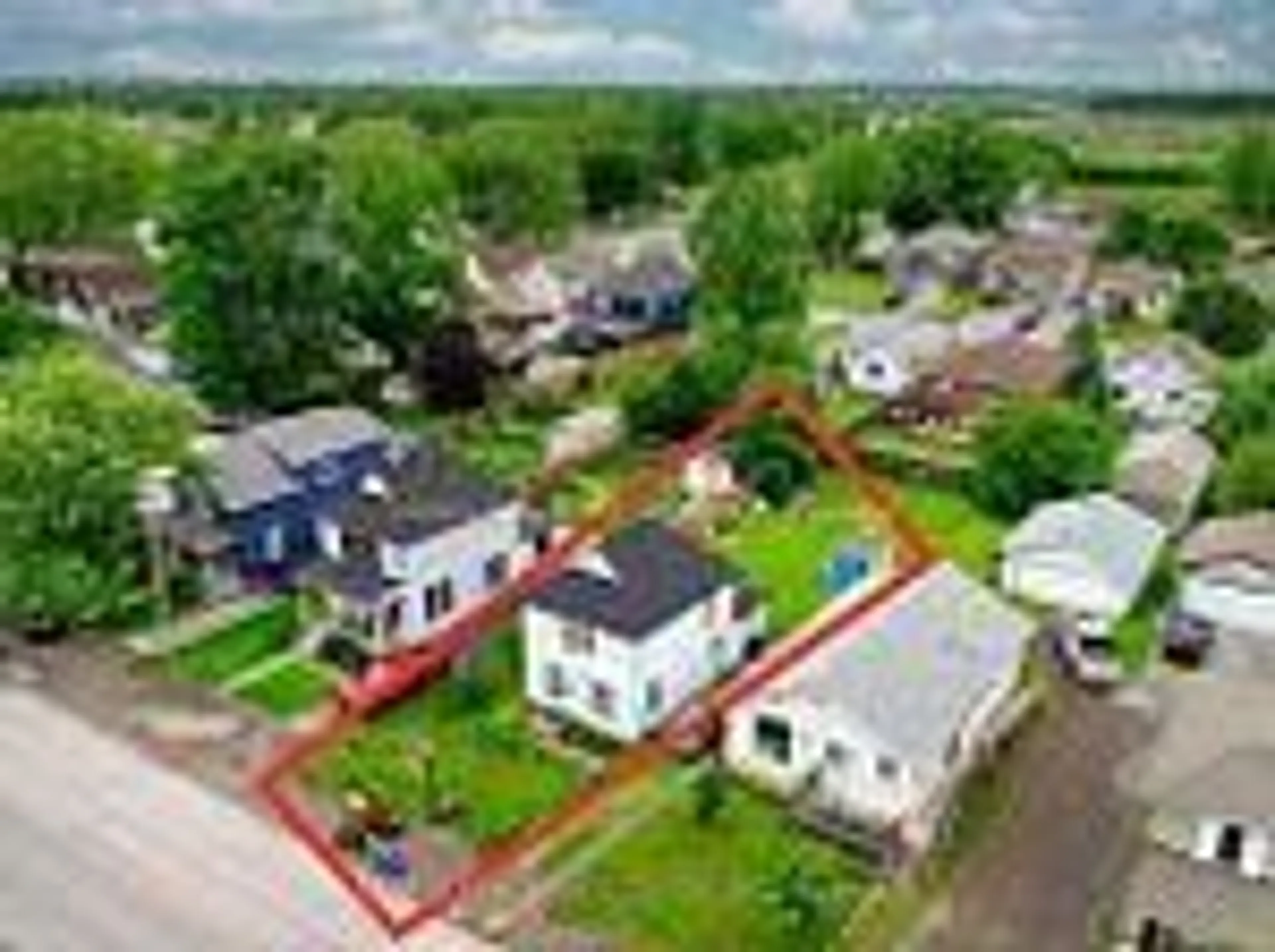 A pic from outside/outdoor area/front of a property/back of a property/a pic from drone, street for 18 Forks Rd, Welland Ontario L3B 5K1