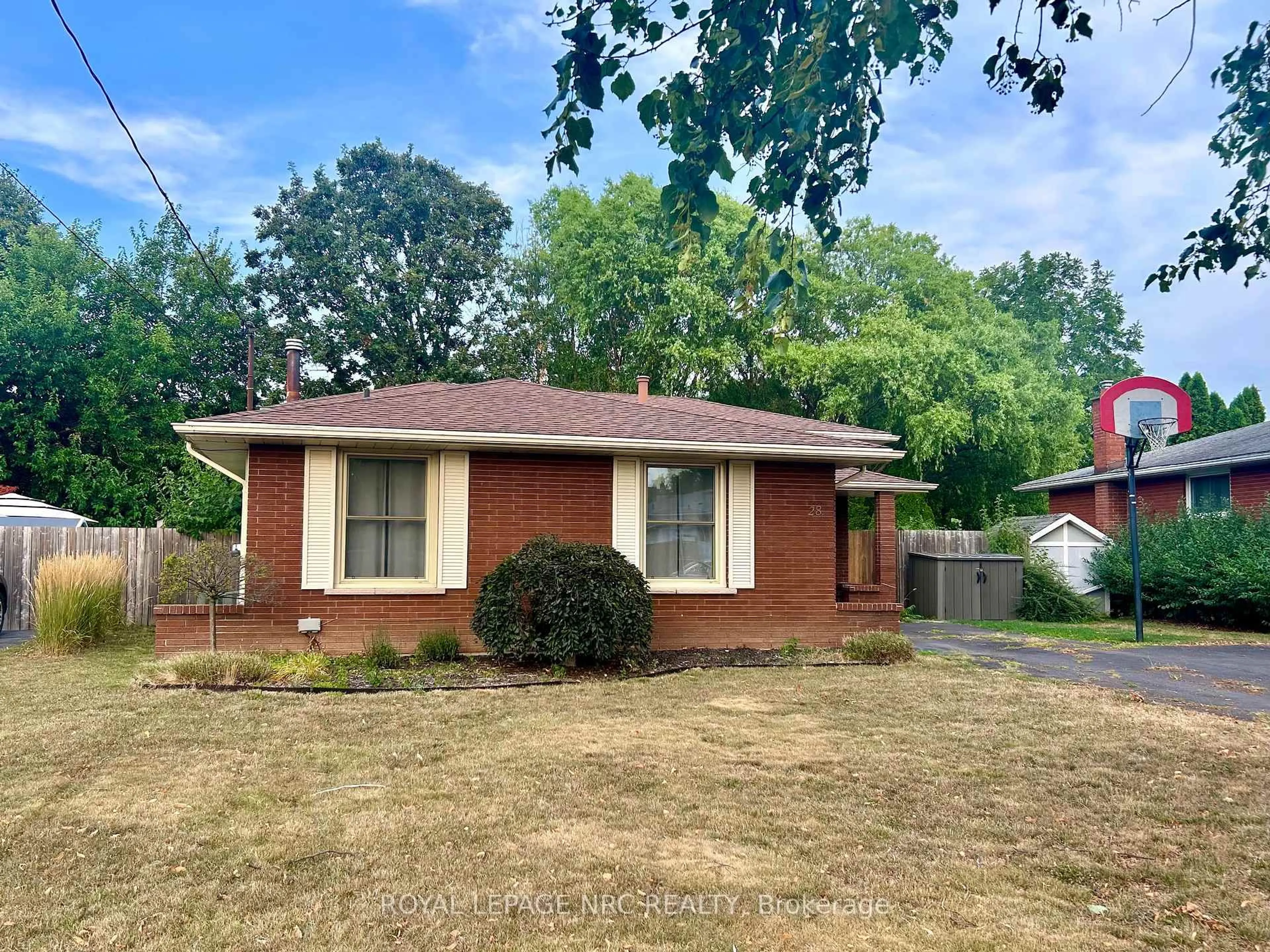 Home with brick exterior material, street for 28 Ramsey St, St. Catharines Ontario L2N 2K1