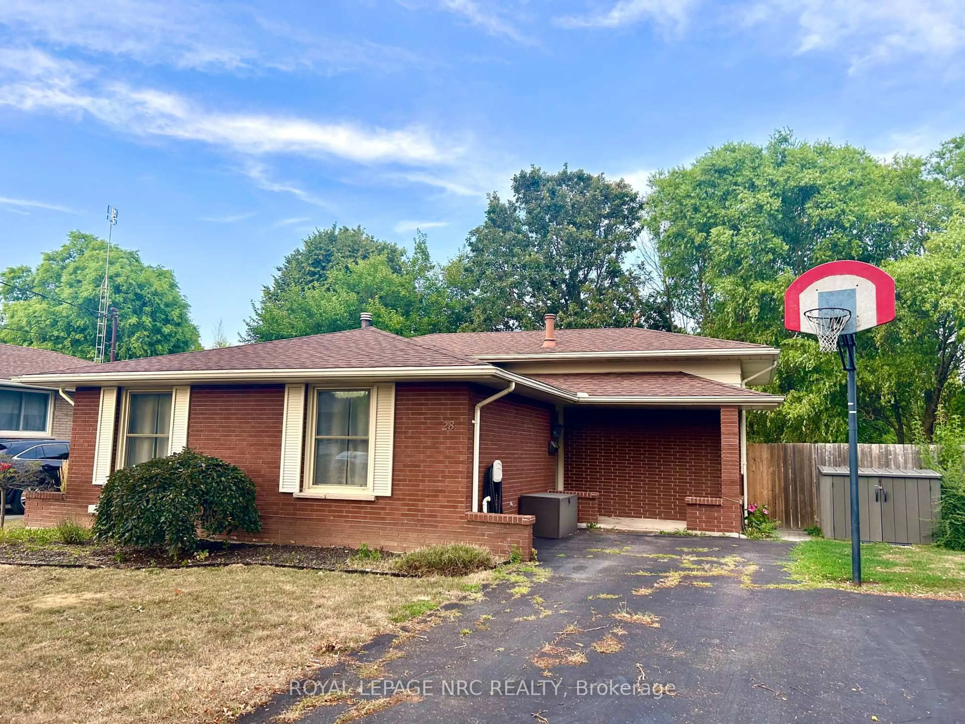 Home with brick exterior material, street for 28 Ramsey St, St. Catharines Ontario L2N 2K1