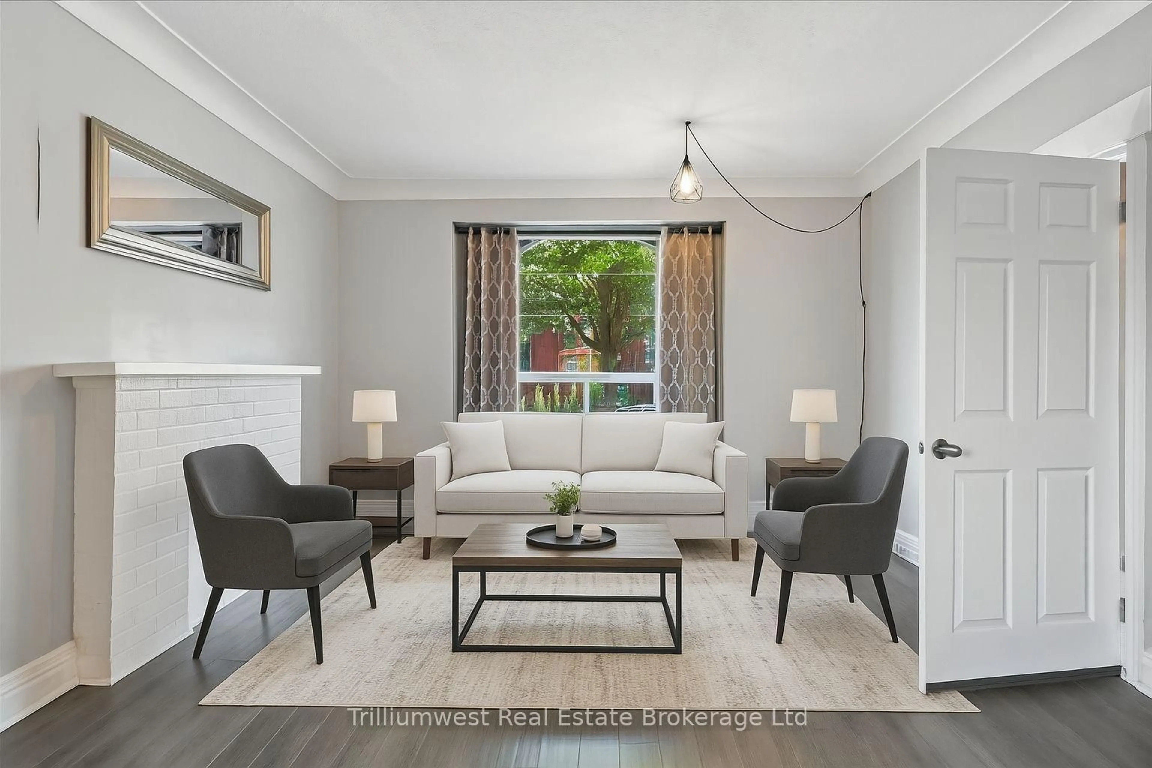 Living room with furniture, unknown for 4 Madison Ave, Hamilton Ontario L8L 5Y3