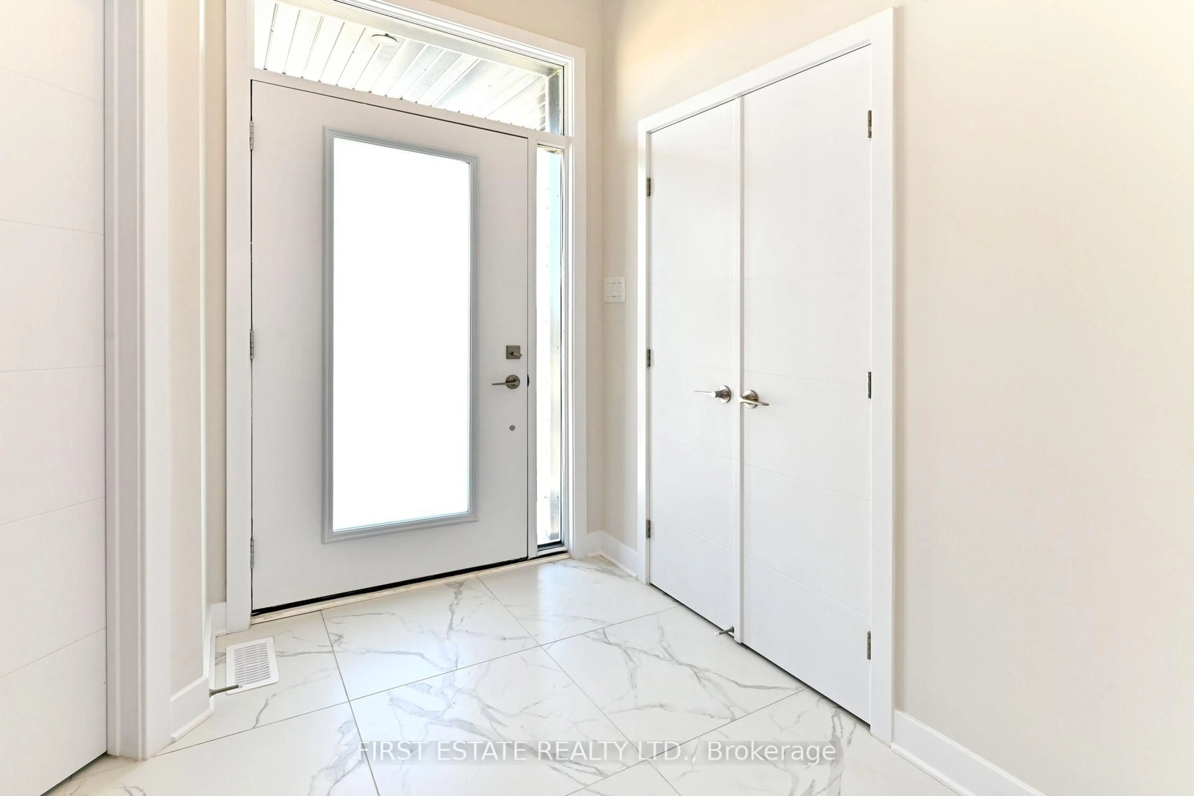 Indoor entryway for 964 Acoustic Way, Ottawa Ontario K4M 0R1