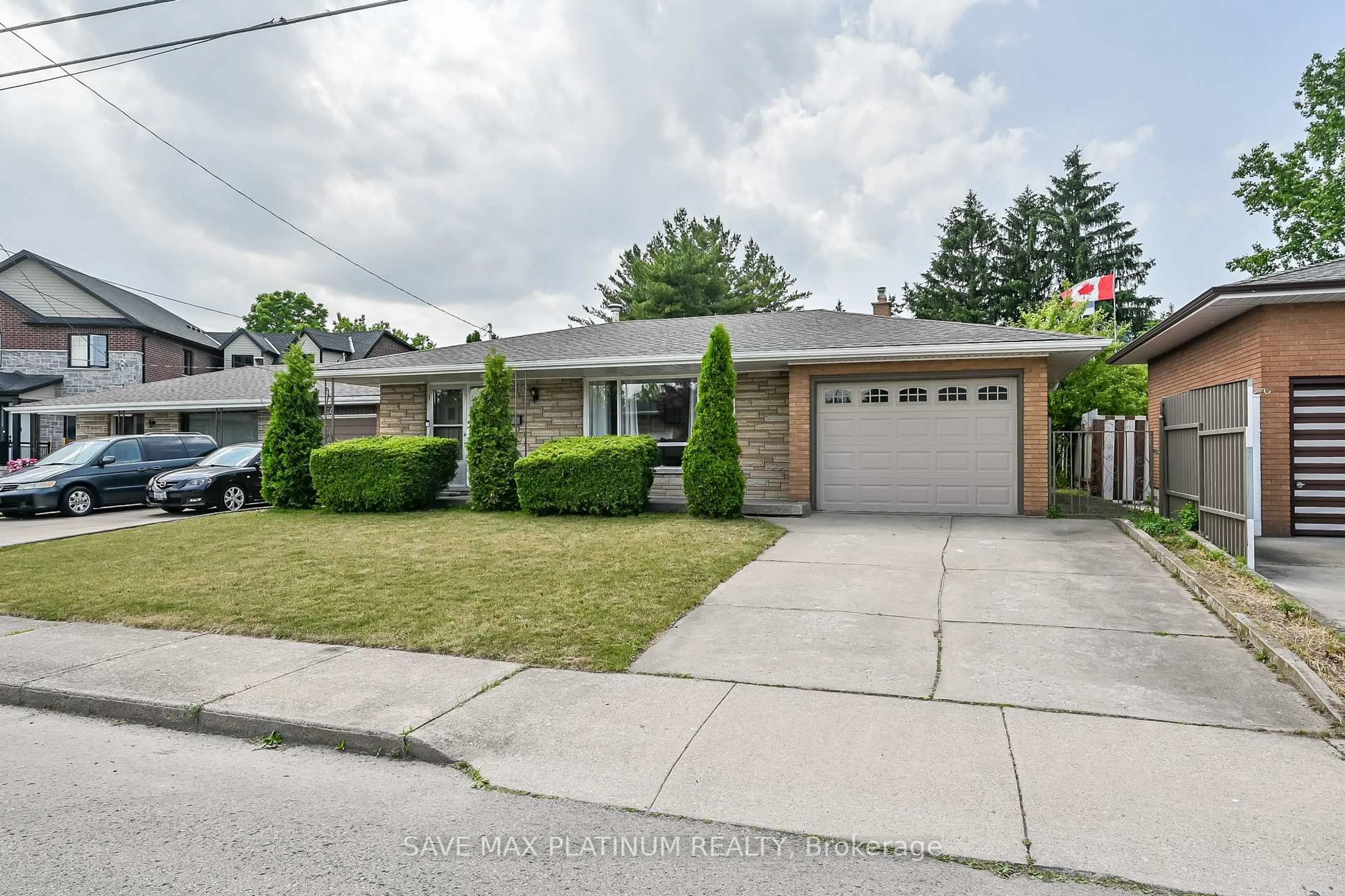 Home with brick exterior material, street for 18 Gardenia Crt, Hamilton Ontario L8K 3X6