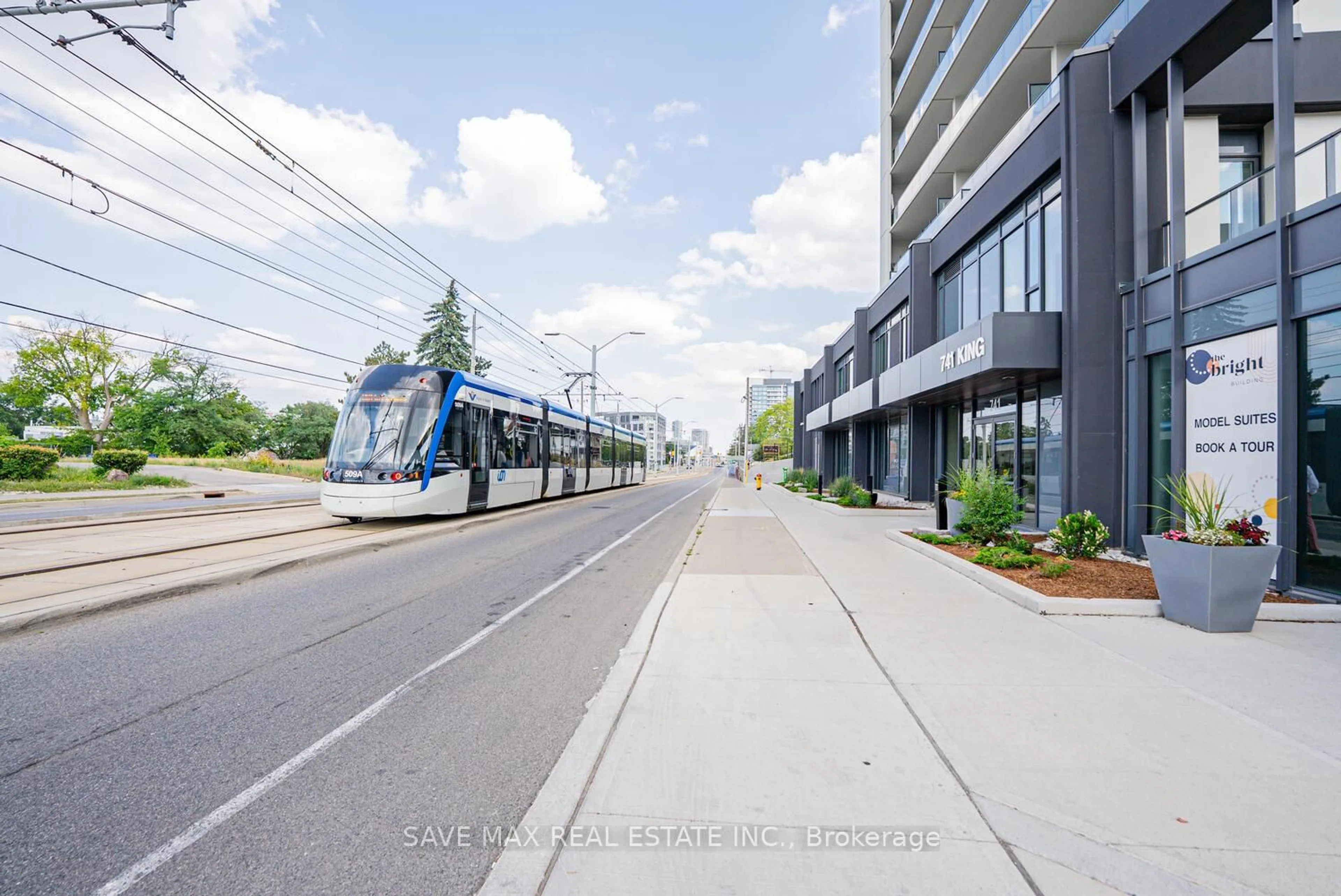 Patio, street for 741 King St #411, Kitchener Ontario N2G 0E9