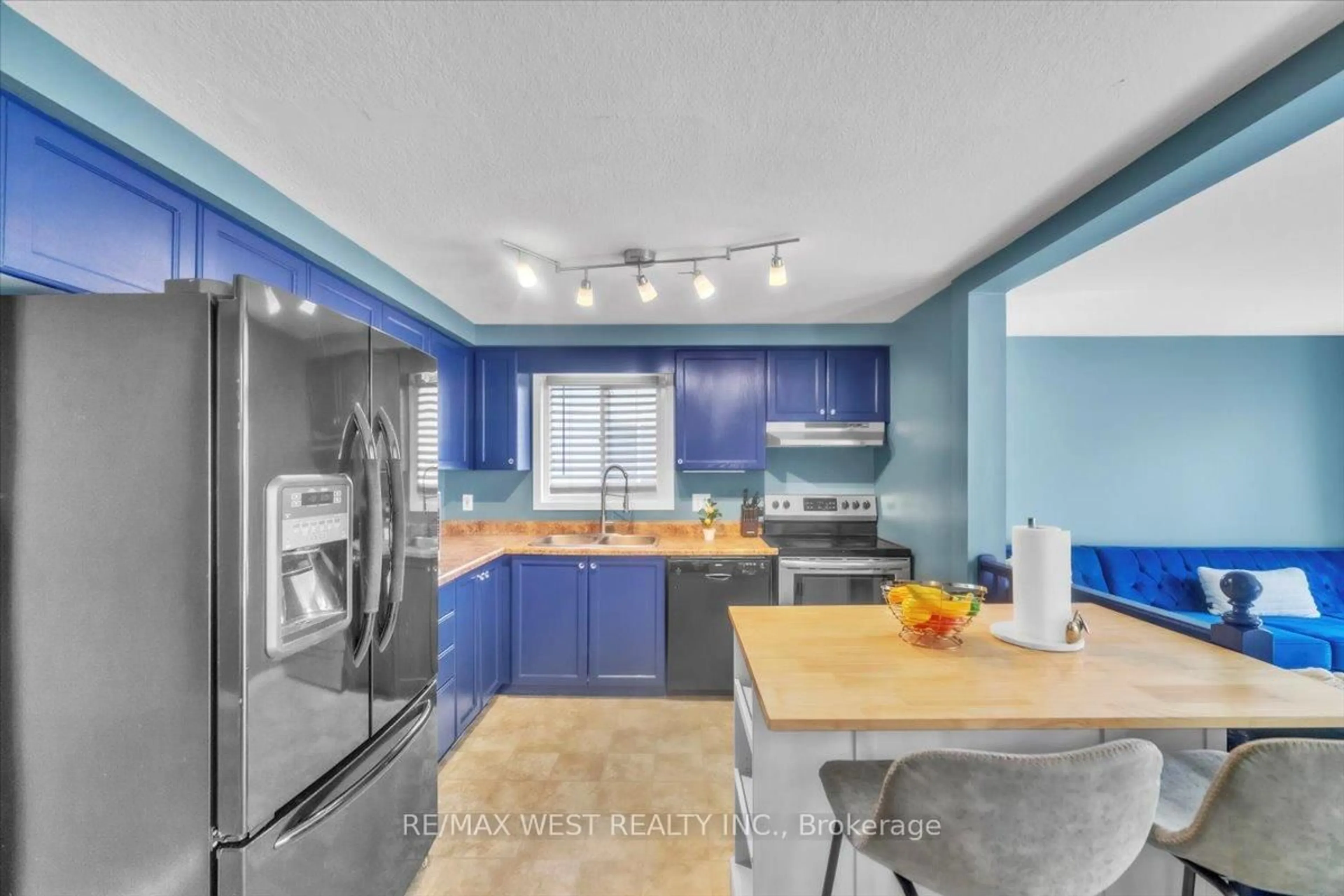Contemporary kitchen, ceramic/tile floor for 55 Dahlia St, Kitchener Ontario N2E 3Y7