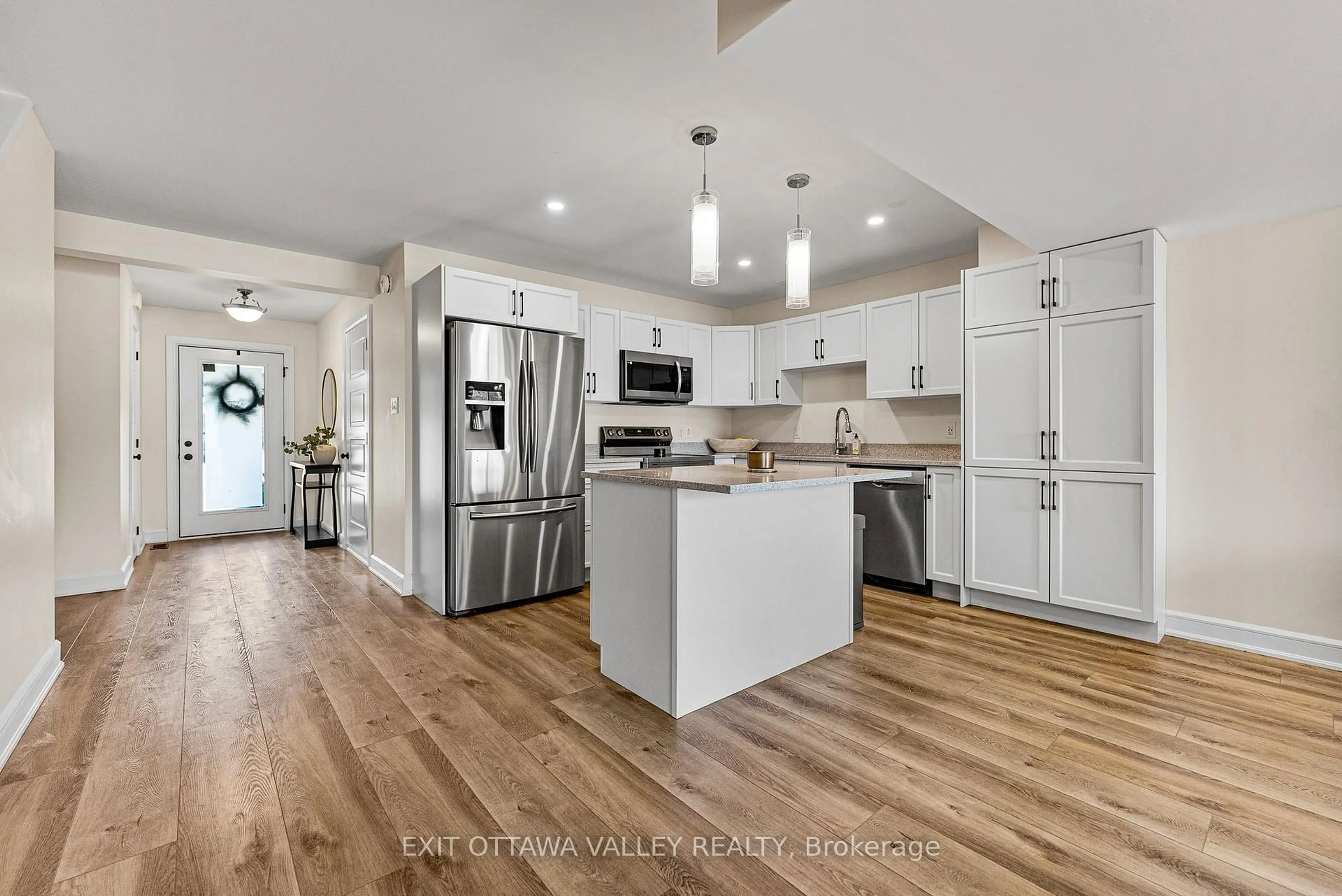 Open concept kitchen, unknown for 43 Northbrook Rd, Petawawa Ontario K8H 3N5