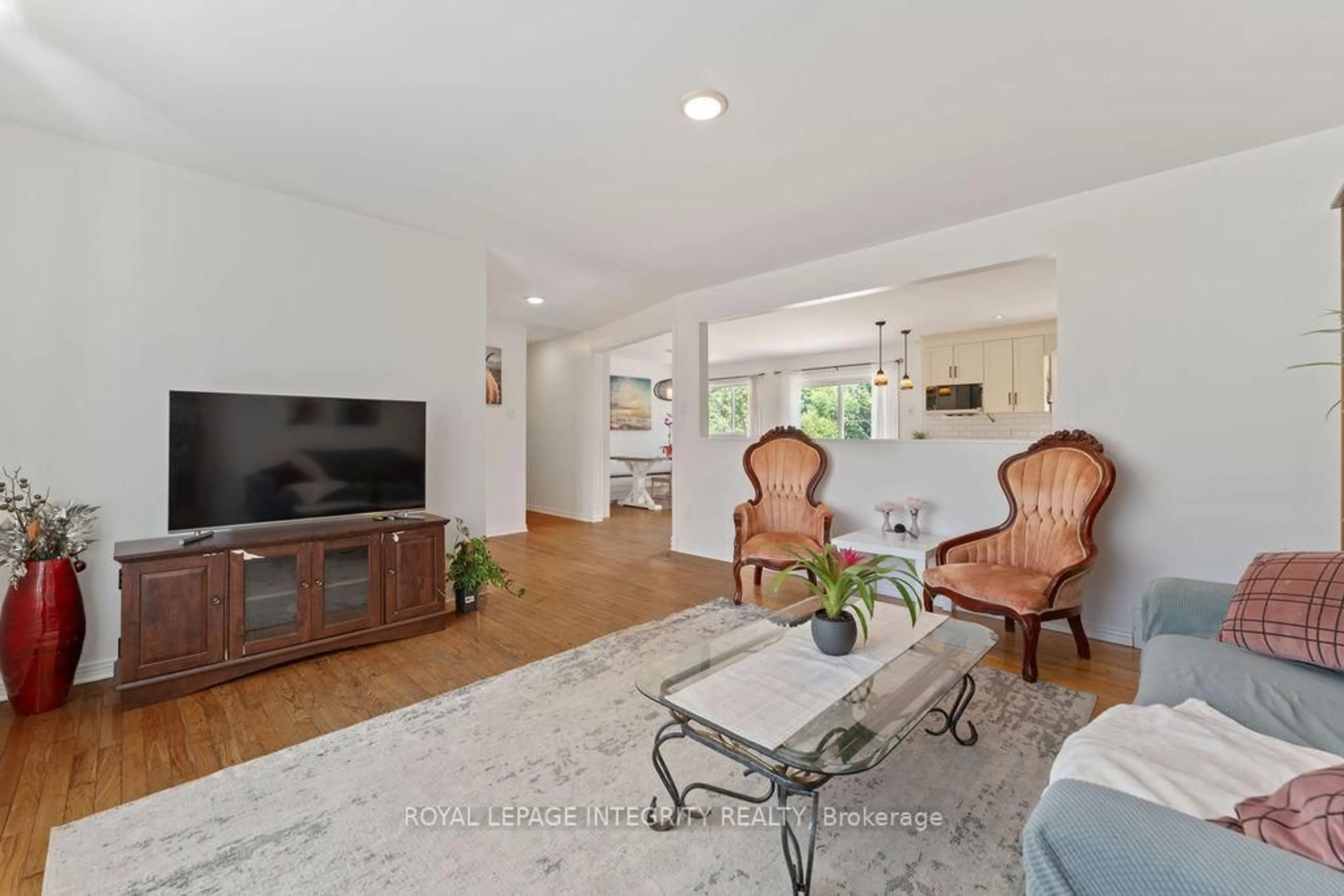 Living room with furniture, unknown for 1500 Blue Rock Ave, Kars Ontario K0A 2E0