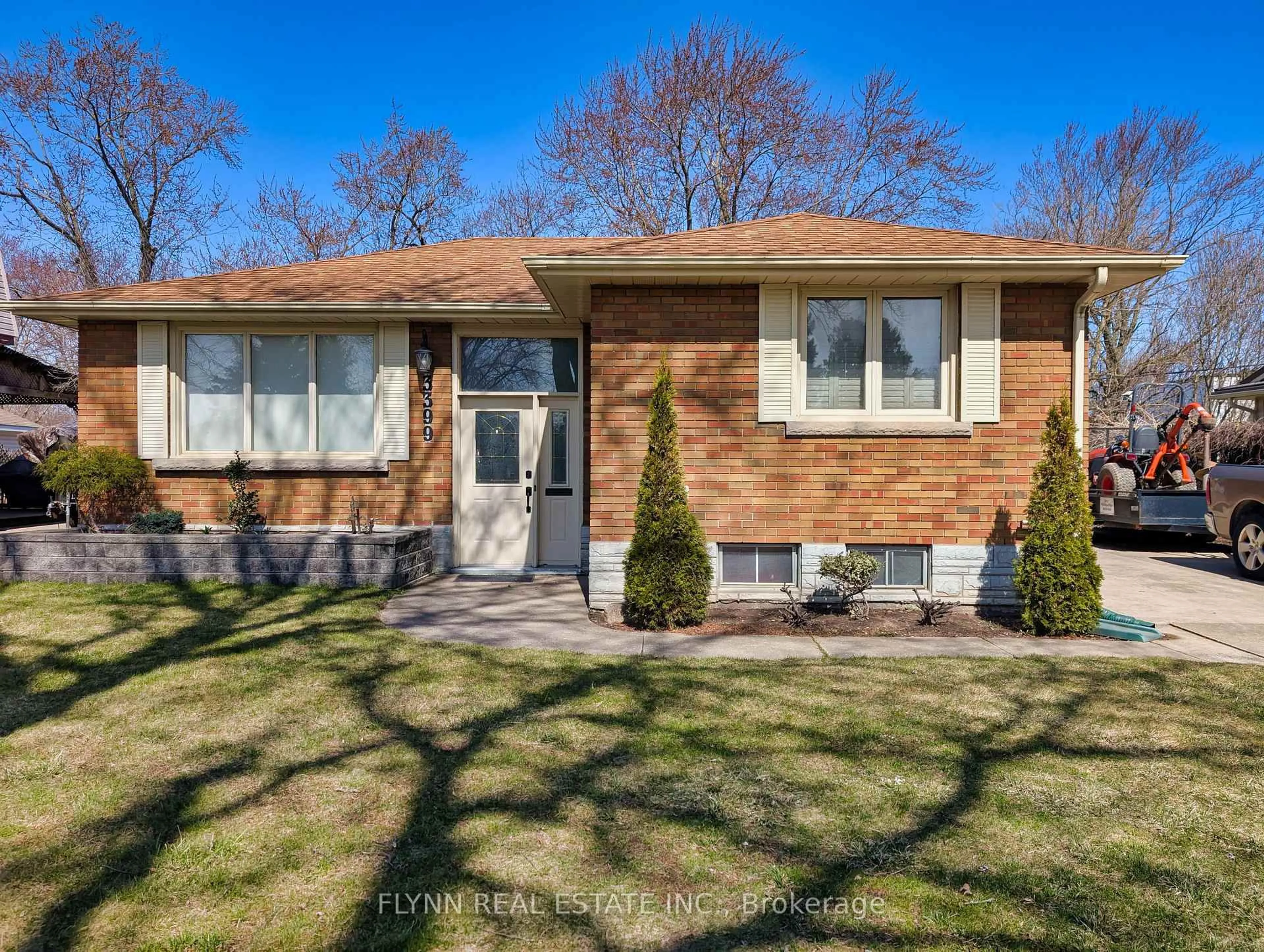 Home with brick exterior material, street for 3399 CATTELL Dr, Niagara Falls Ontario L2G 6N3