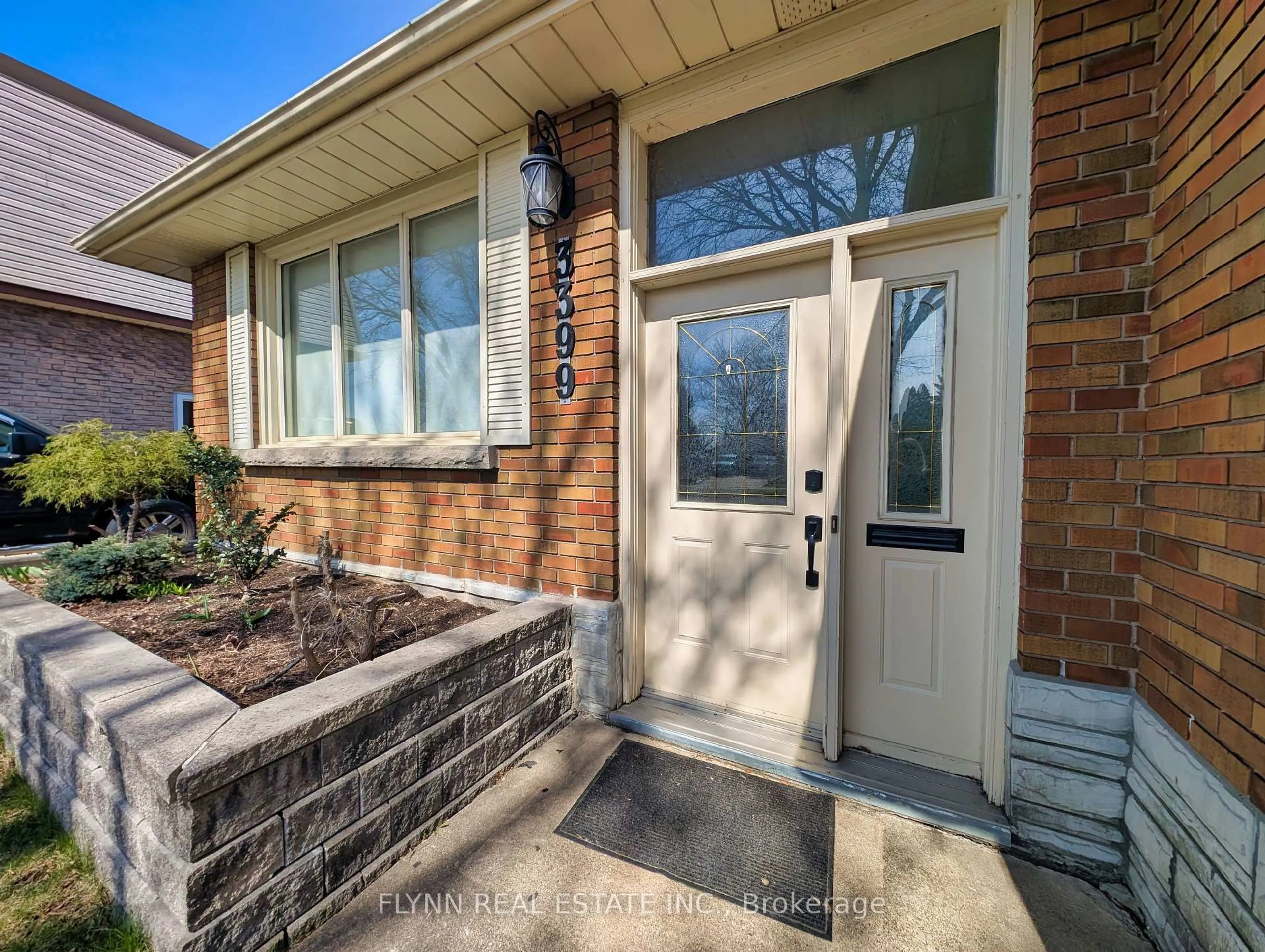 Home with brick exterior material, street for 3399 CATTELL Dr, Niagara Falls Ontario L2G 6N3