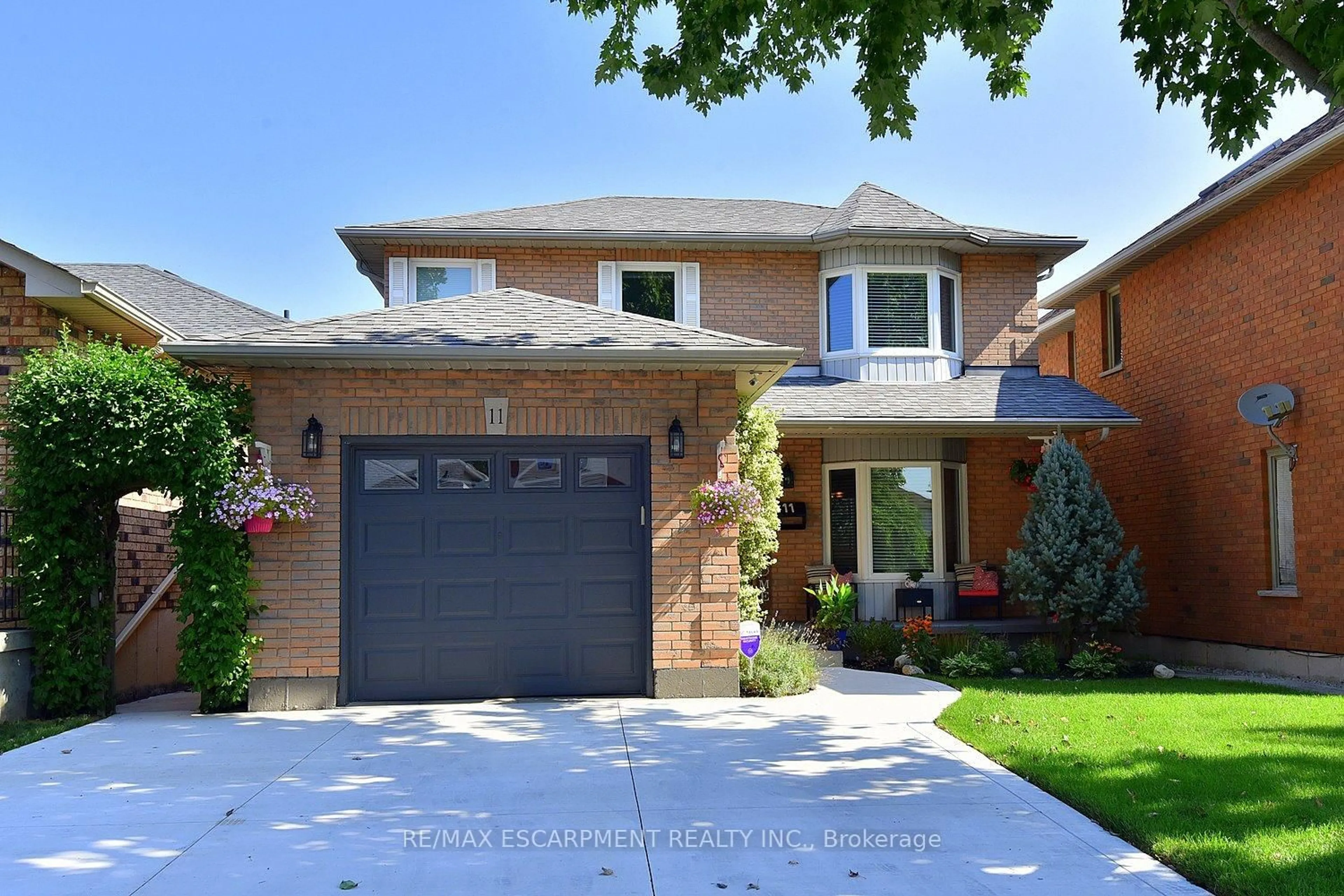 Home with brick exterior material, street for 11 Jacqueline Blvd, Hamilton Ontario L9B 2R1