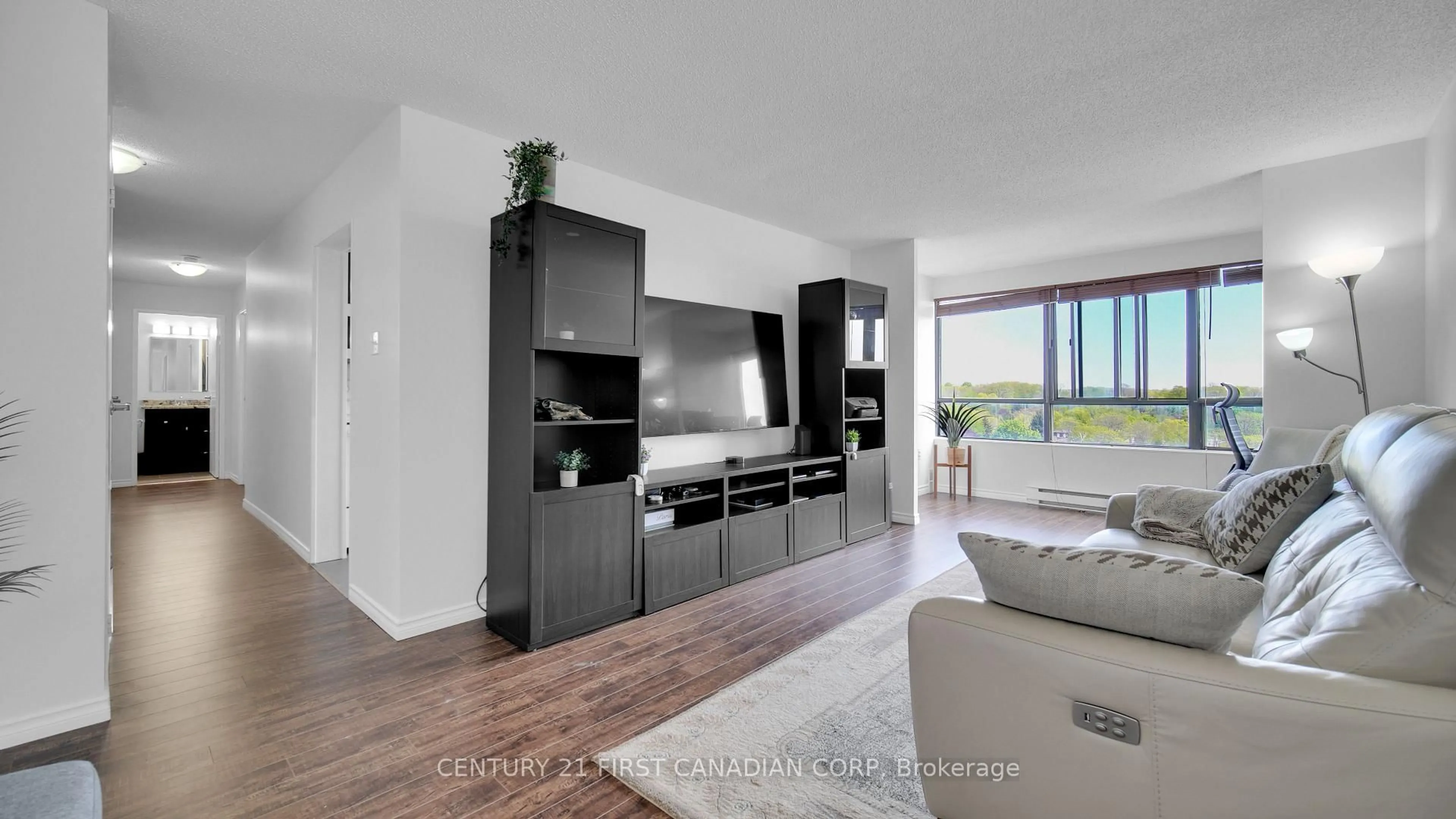 Living room with furniture, unknown for 811-1600 Adelaide St, London North Ontario N5X 3H6