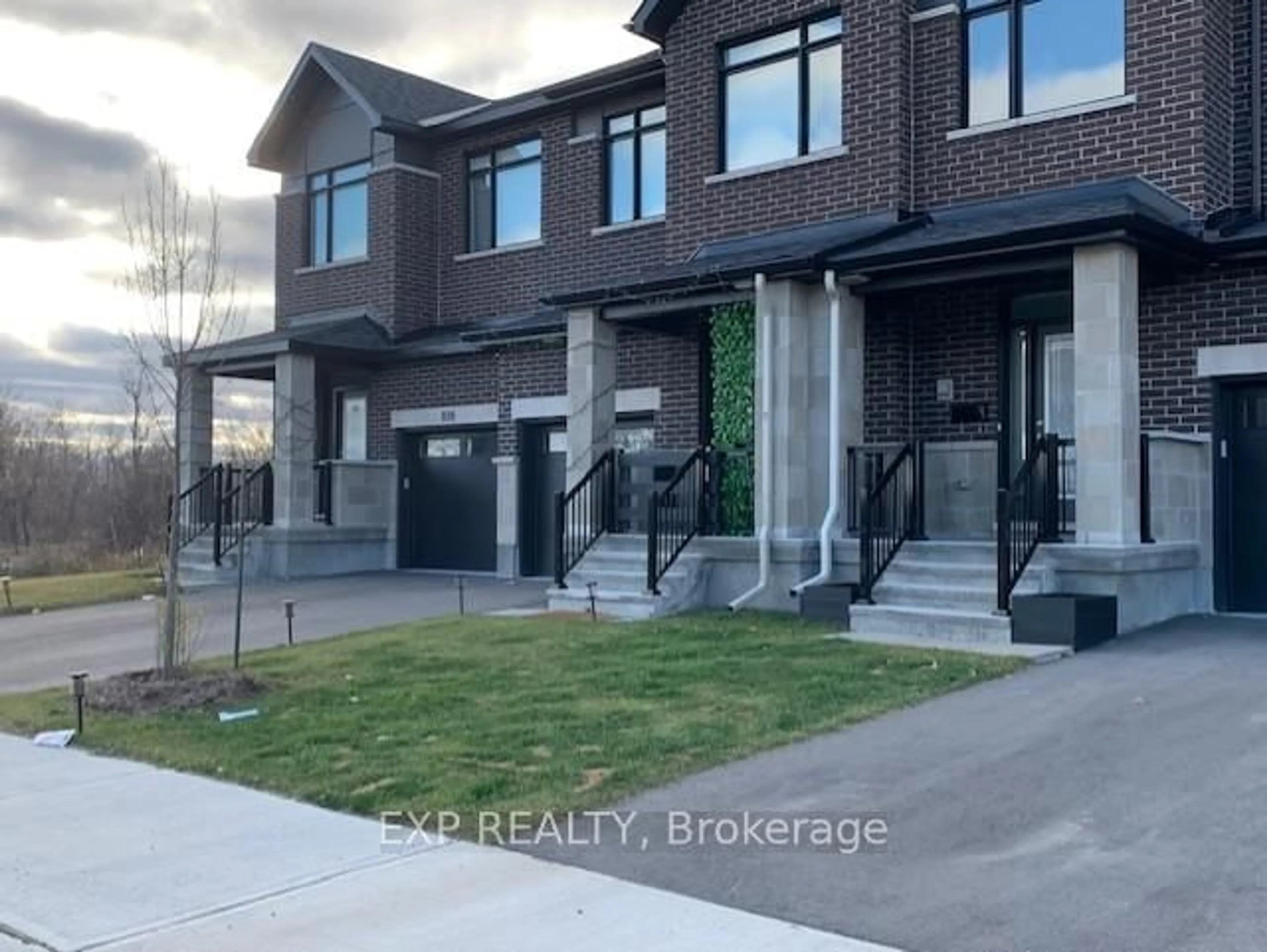 Unknown for 814 Mochi Circ, Ottawa Ontario K2J 6Y9