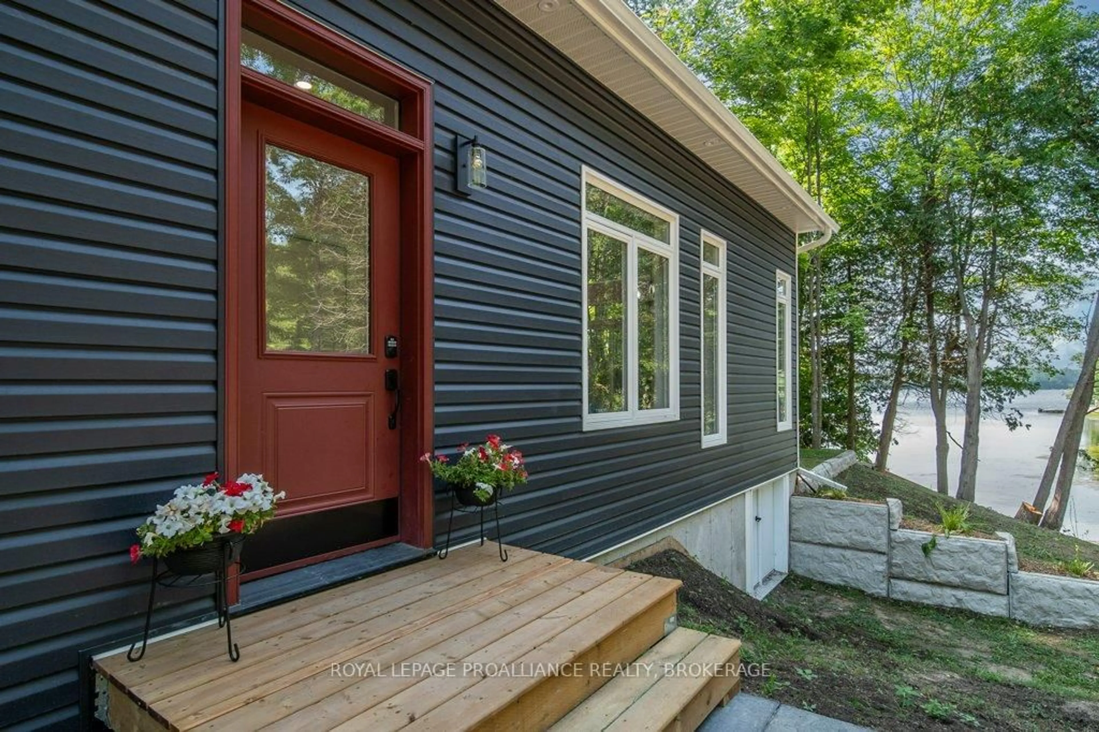 Unknown for 2073 Hambly Lane, Hartington Ontario K0H 1W0