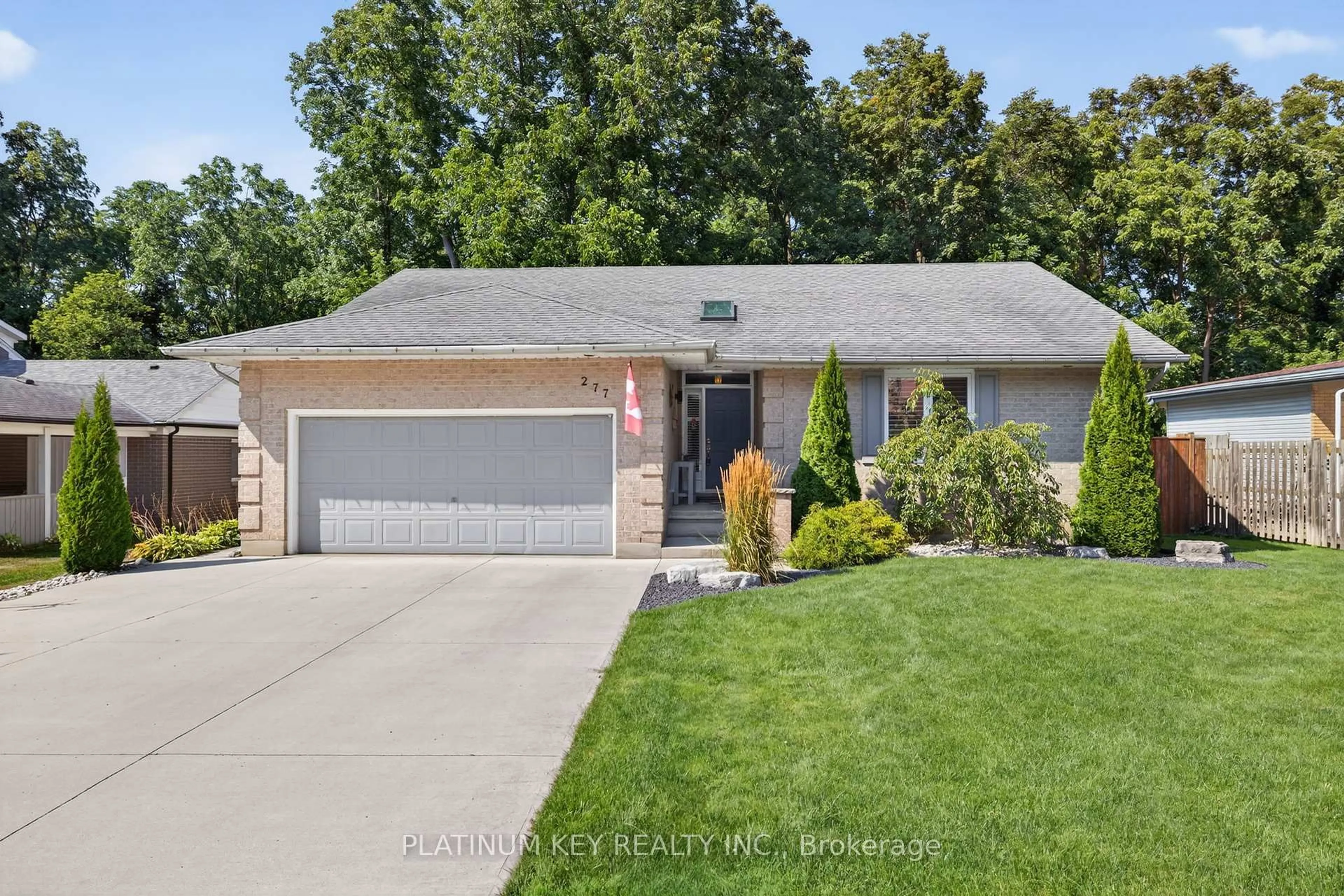 Unknown for 277 Saulsbury St, Strathroy-Caradoc Ontario N7G 2B1