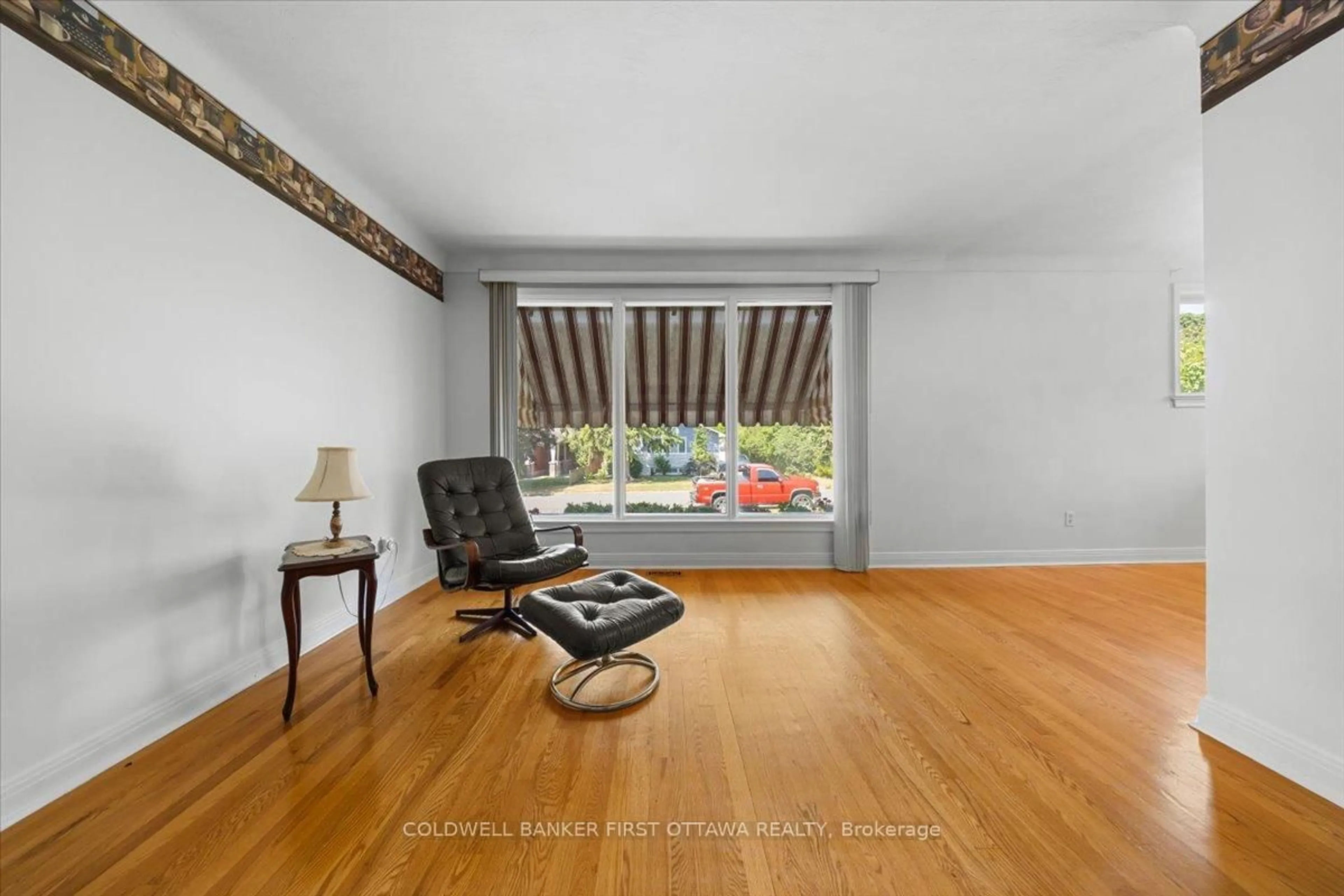 Unknown for 2146 Rushton Rd, Ottawa Ontario K2A 1N7