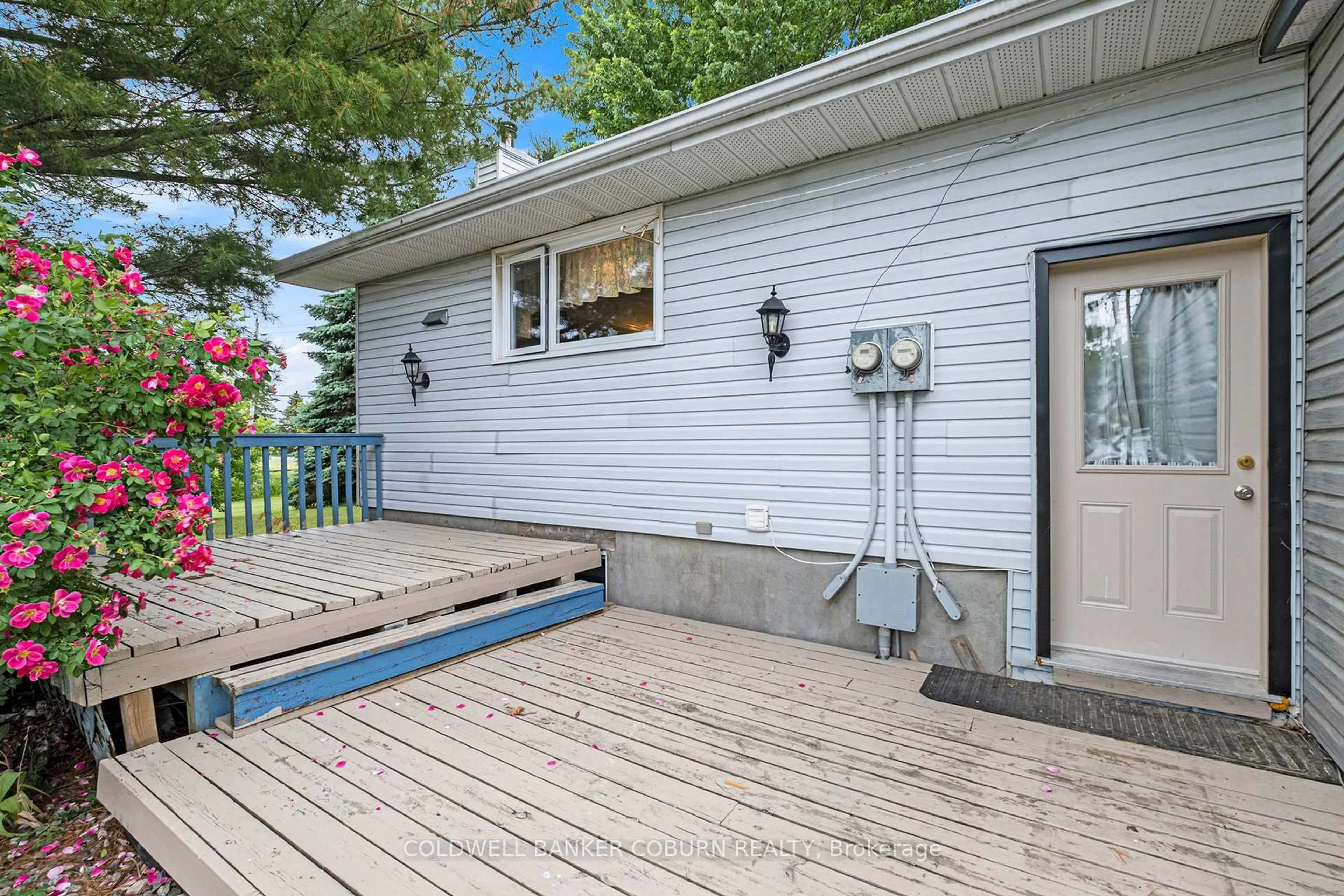 Patio, unknown for 3314 County 12 Rd, North Stormont Ontario K0C 1K0