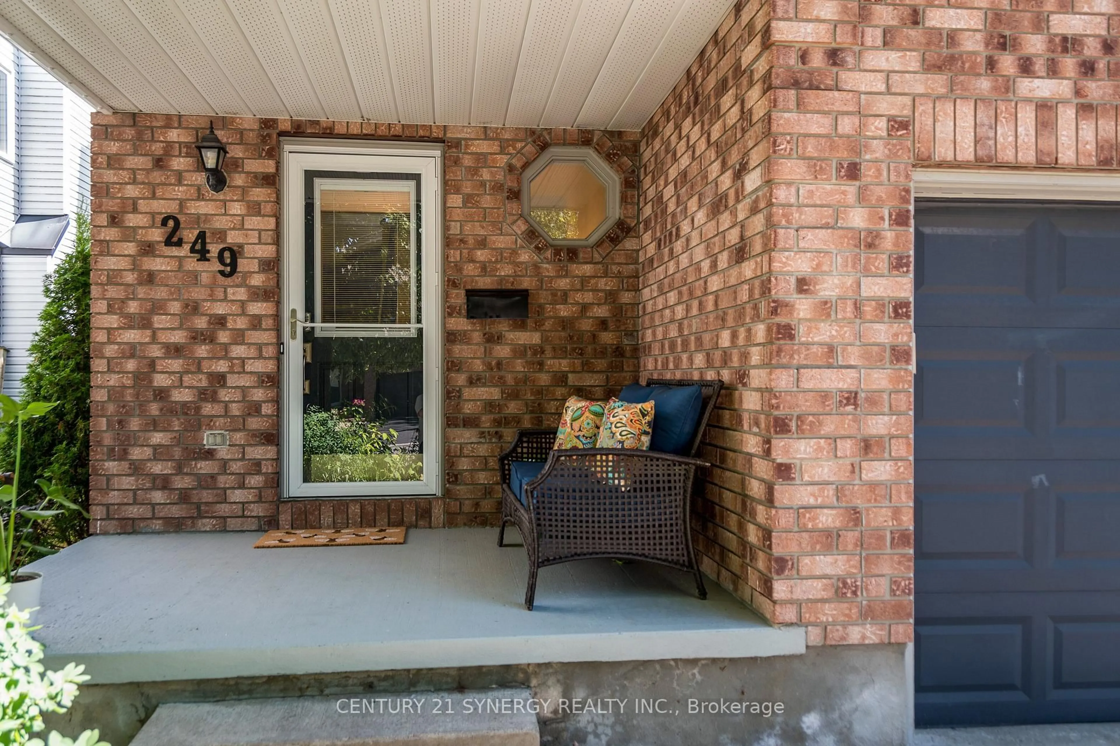 Unknown for 249 Markland Cres, Ottawa Ontario K2G 6A7