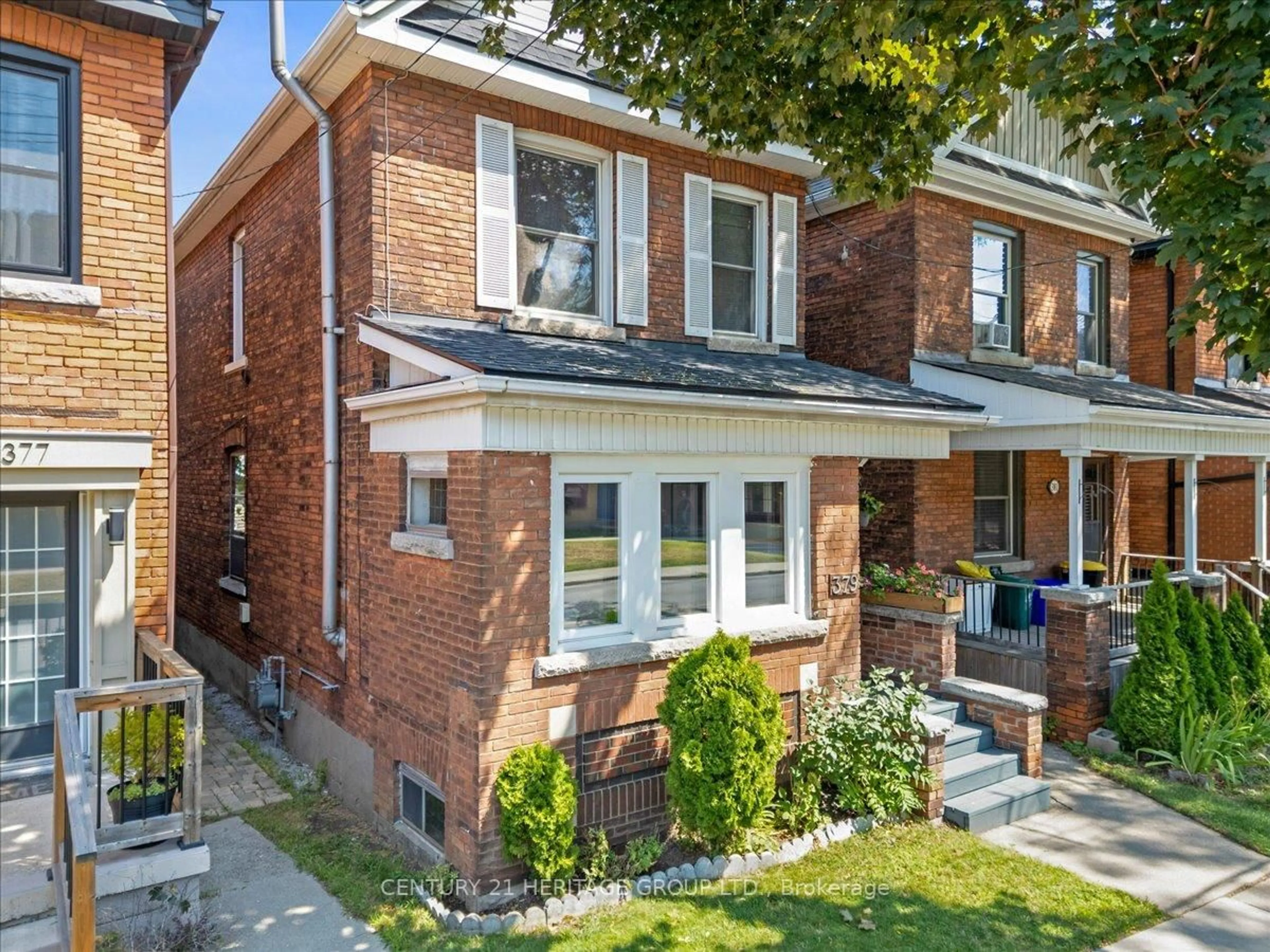 Home with brick exterior material, street for 379 Cumberland Ave, Hamilton Ontario L8M 2A5