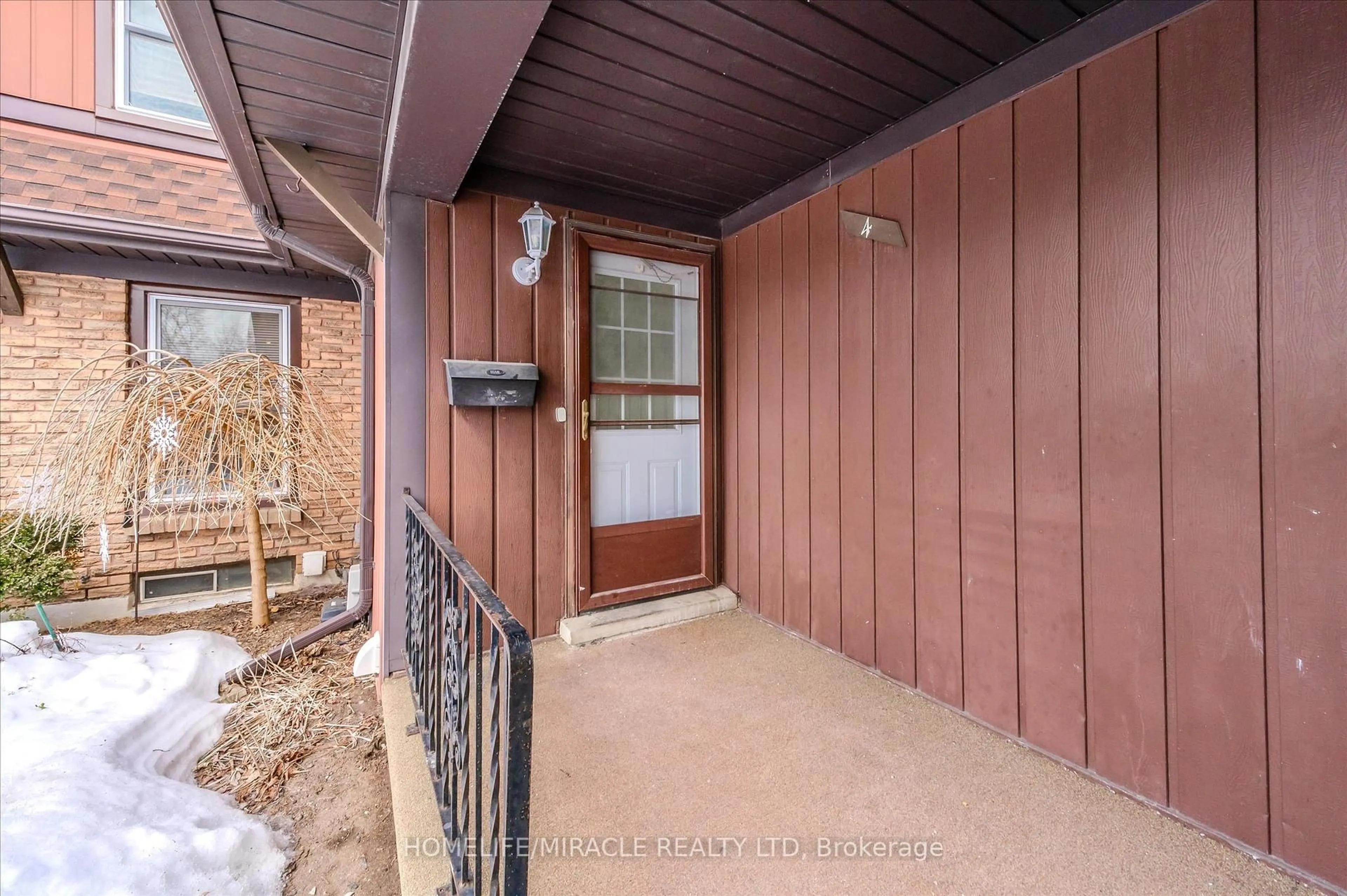 Unknown for 235 Ferguson Ave #4, Cambridge Ontario N1R 6G1