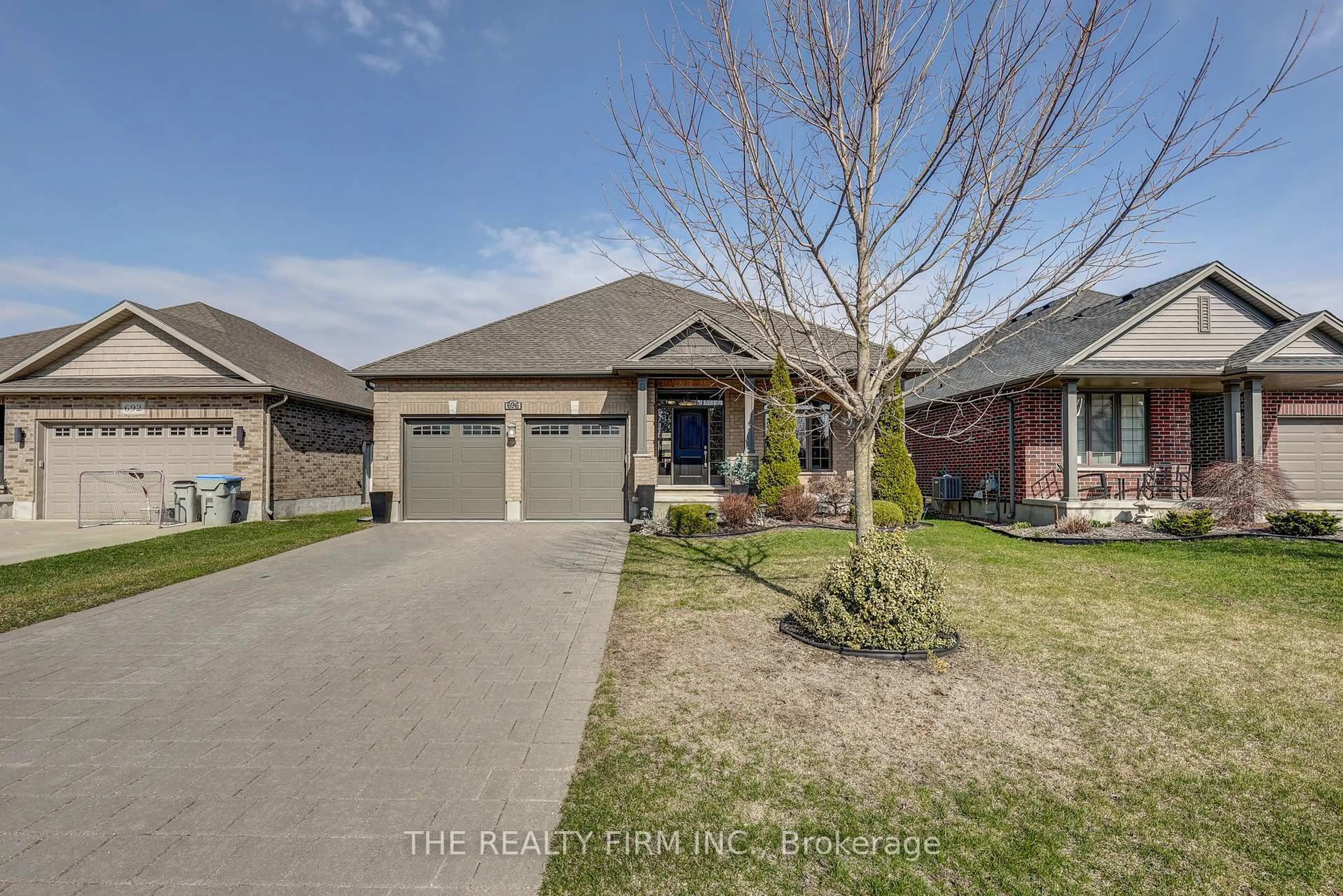 Home with brick exterior material, street for 696 Bennett Cres, Strathroy-Caradoc Ontario N0L 1W0