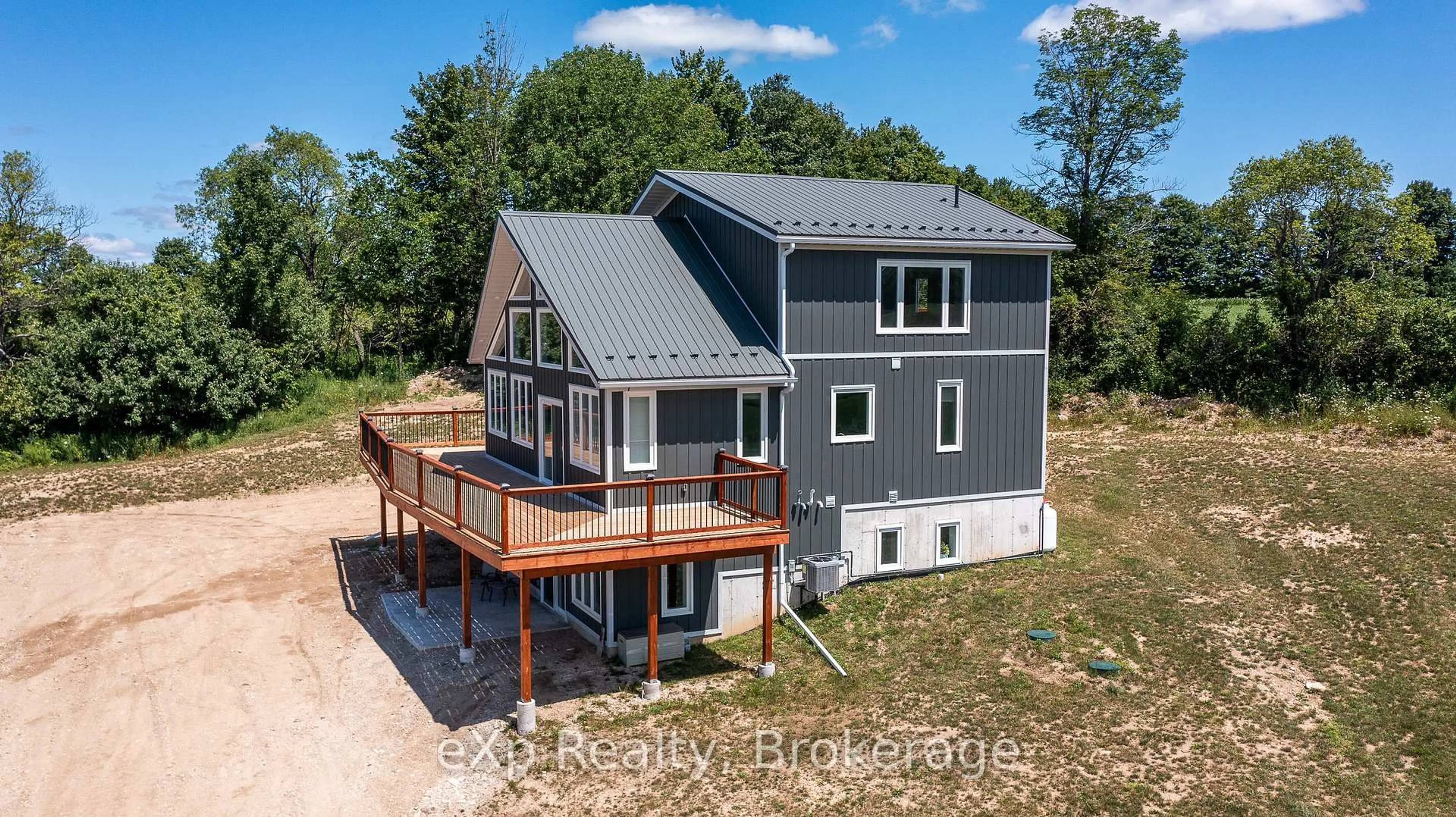 A pic from outside/outdoor area/front of a property/back of a property/a pic from drone, building for 315225 Hwy 6, Chatsworth Ontario N0H 2V0