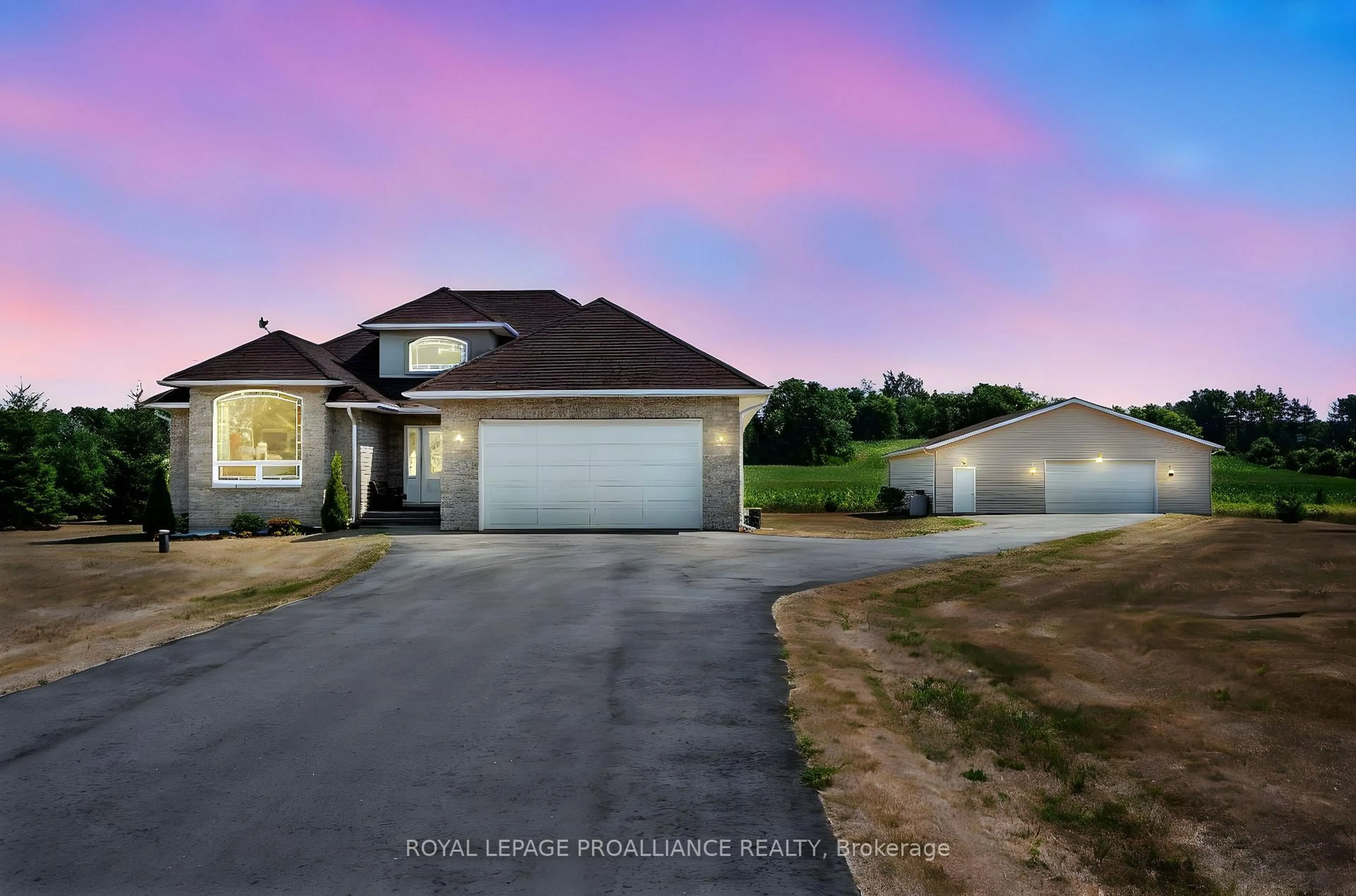A pic from outside/outdoor area/front of a property/back of a property/a pic from drone, street for 1151 Vernonville Rd, Alnwick/Haldimand Ontario K0K 2G0