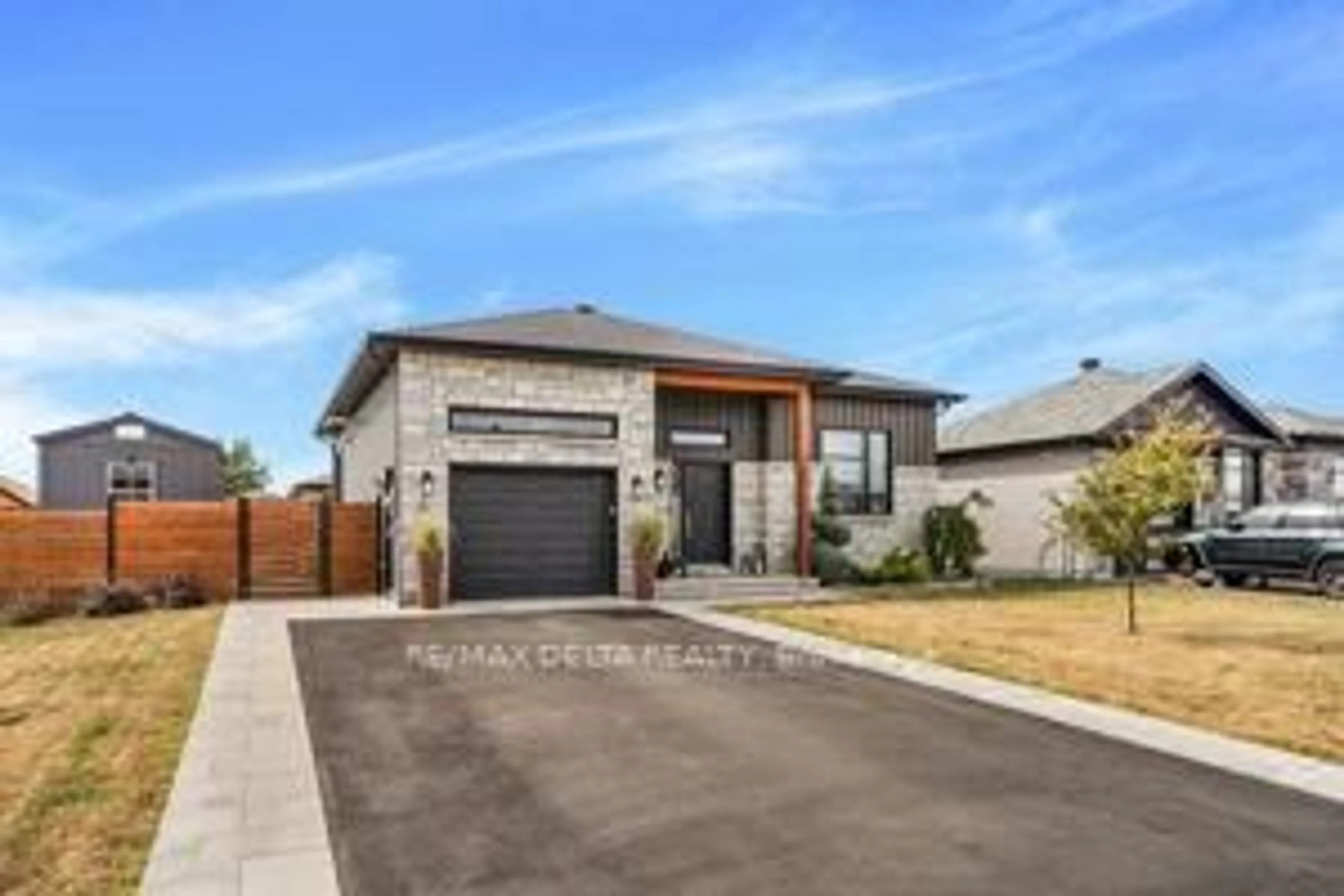 Home with brick exterior material, street for 740 Lafrance Cres, Hawkesbury Ontario K6A 3W9