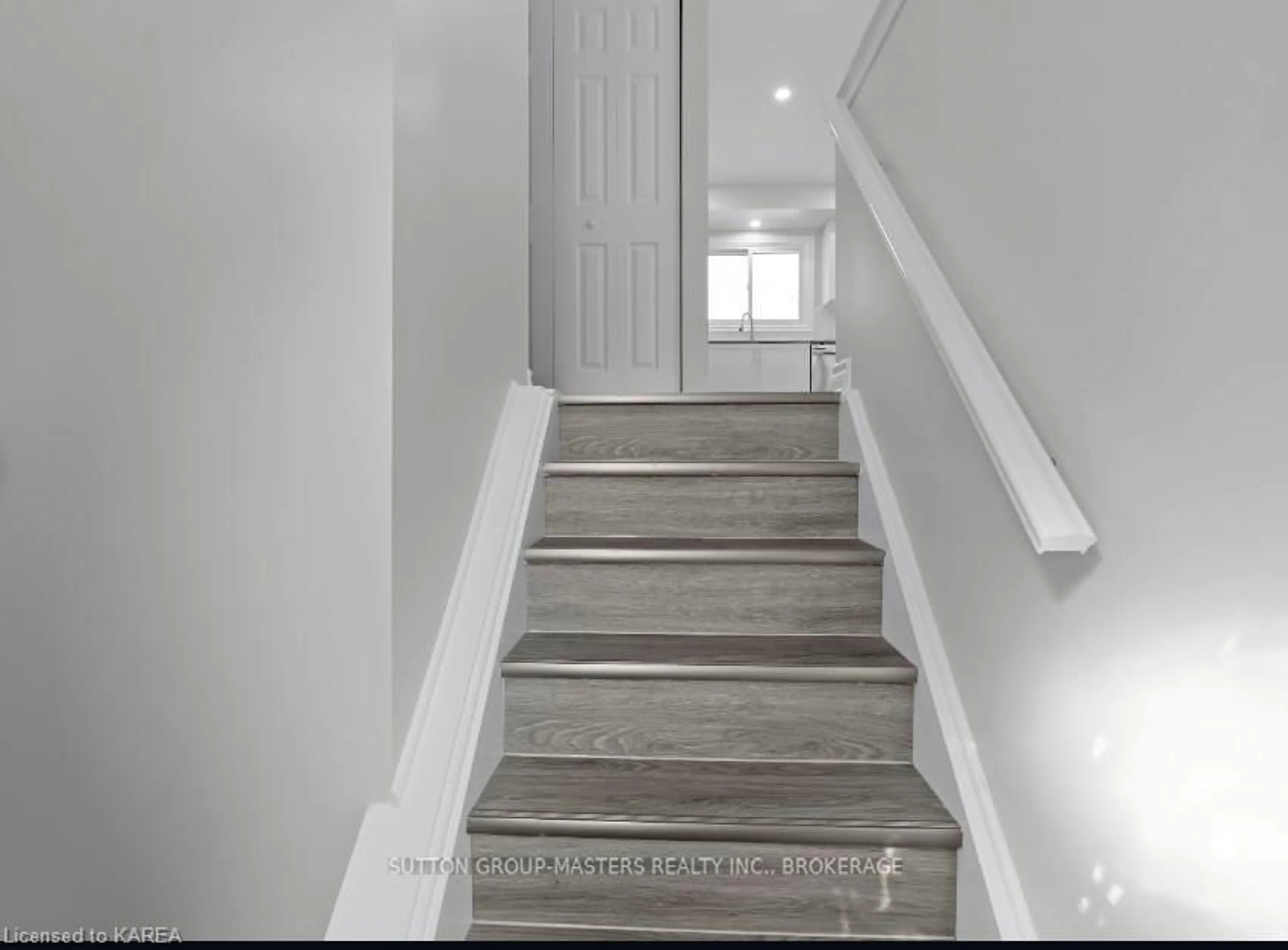 Stairs for 197 Belmont Ave, Kingston Ontario K7M 4T3