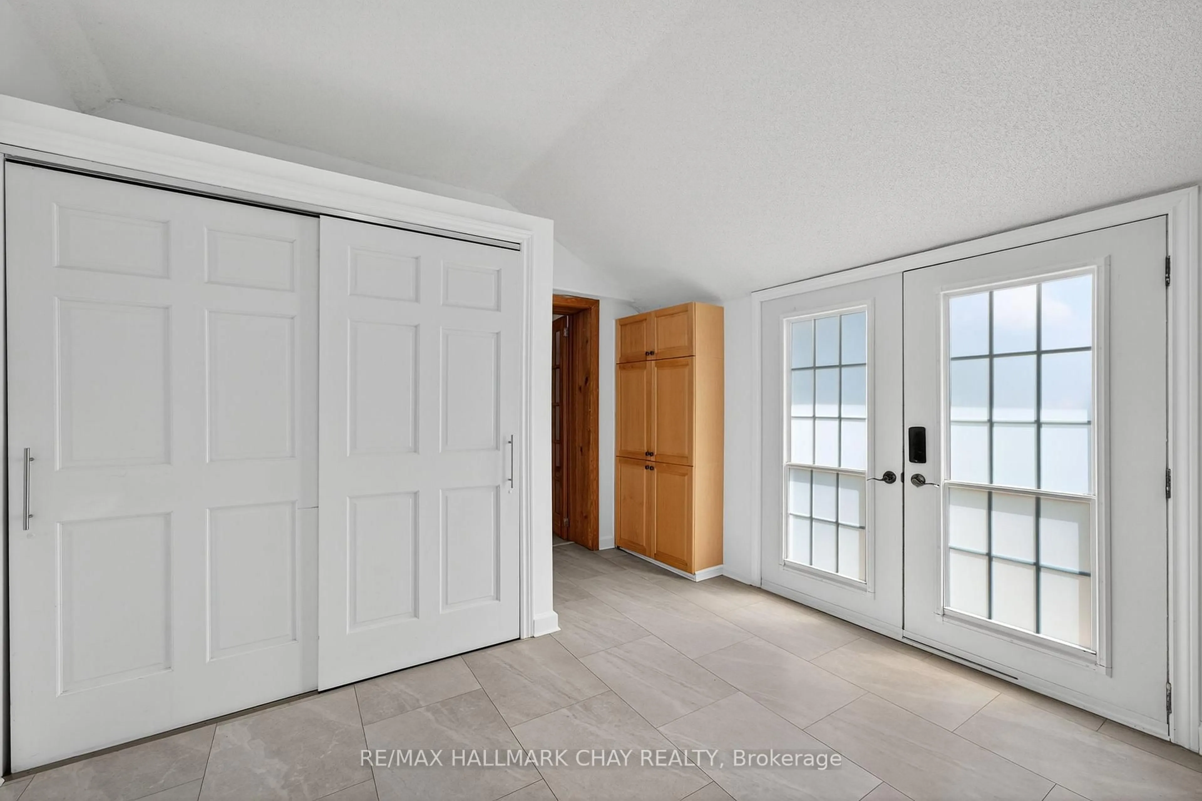 Unknown for 44 Pleasant Ave, Fort Erie Ontario L0S 1N0