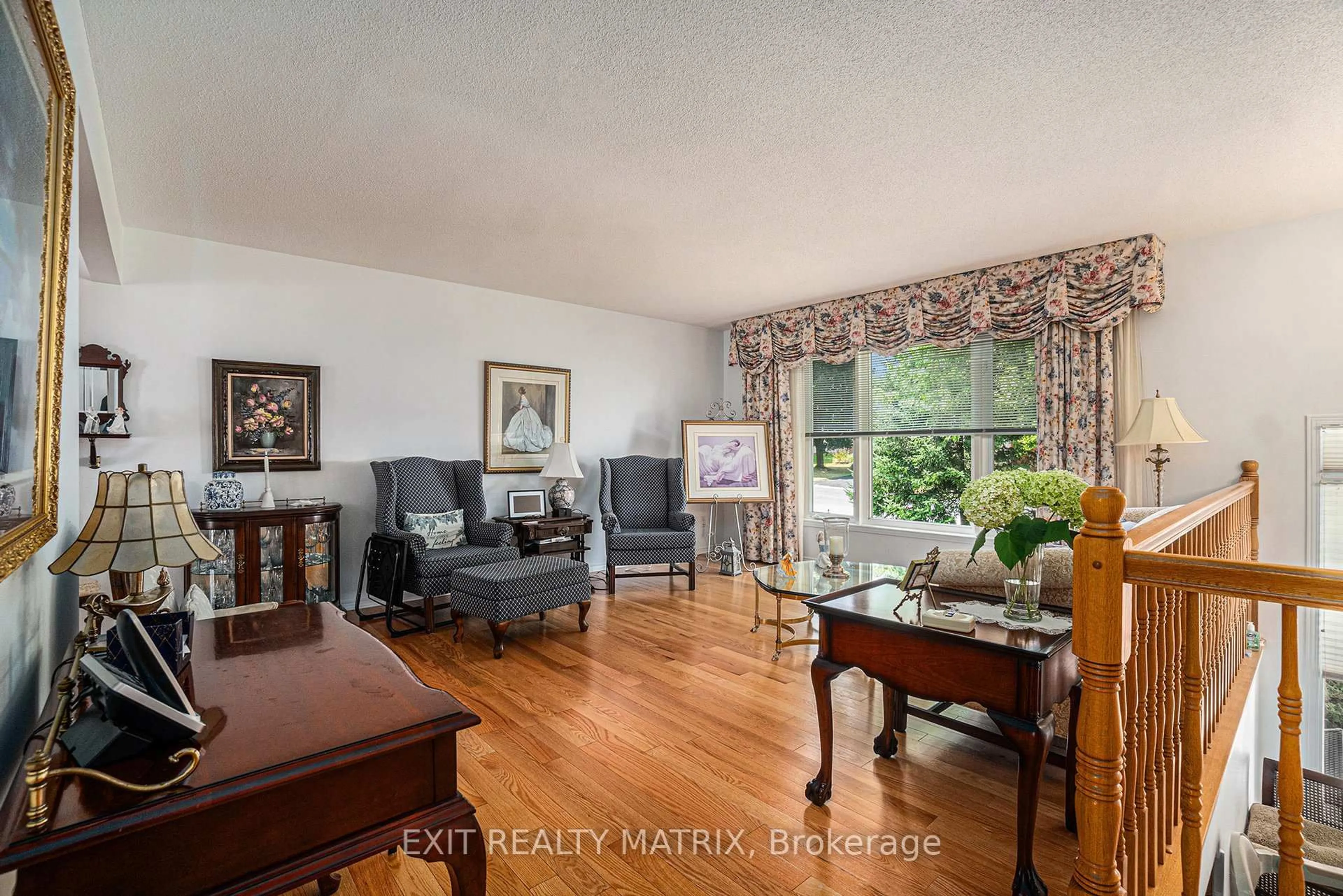 Living room with furniture, unknown for 3136 Lemay Circ, Clarence-Rockland Ontario K4K 1N6
