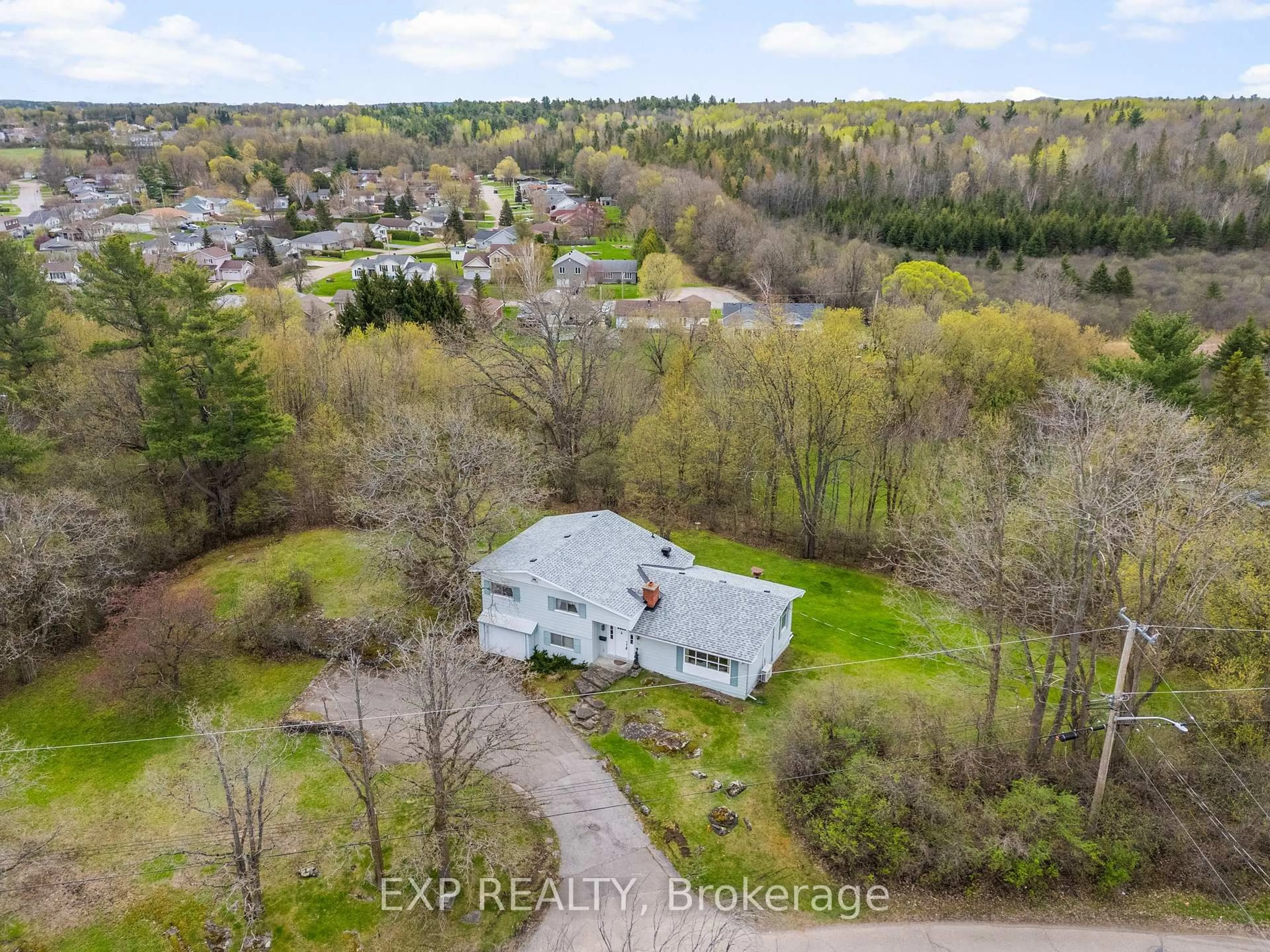 A pic from outside/outdoor area/front of a property/back of a property/a pic from drone, unknown for 301 Opeongo Rd, Renfrew Ontario K7V 2T6